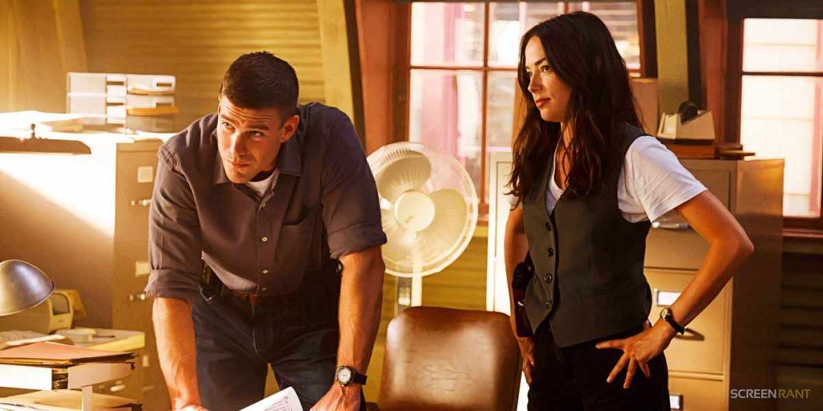 Cómo la relación de Gibbs y Lala en NCIS: Origins influye en la regla 12 abordada por la estrella Austin Stowell
