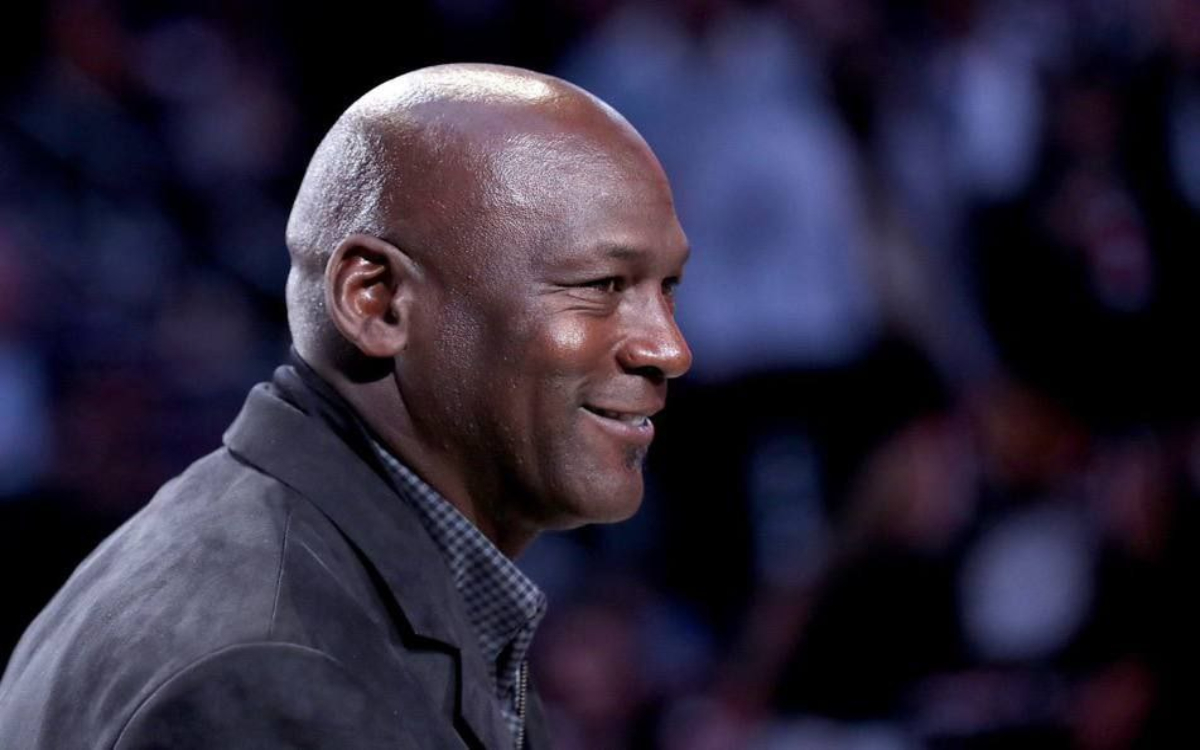 Niega Michael Jordan haber pedido el voto en favor de Donald Trump
