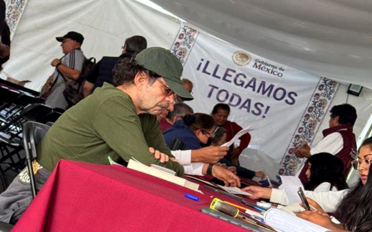 Quadri se queja de 'acoso oficial' tras ser exhibido por Sheinbaum solicitando una Pensión del Bienestar