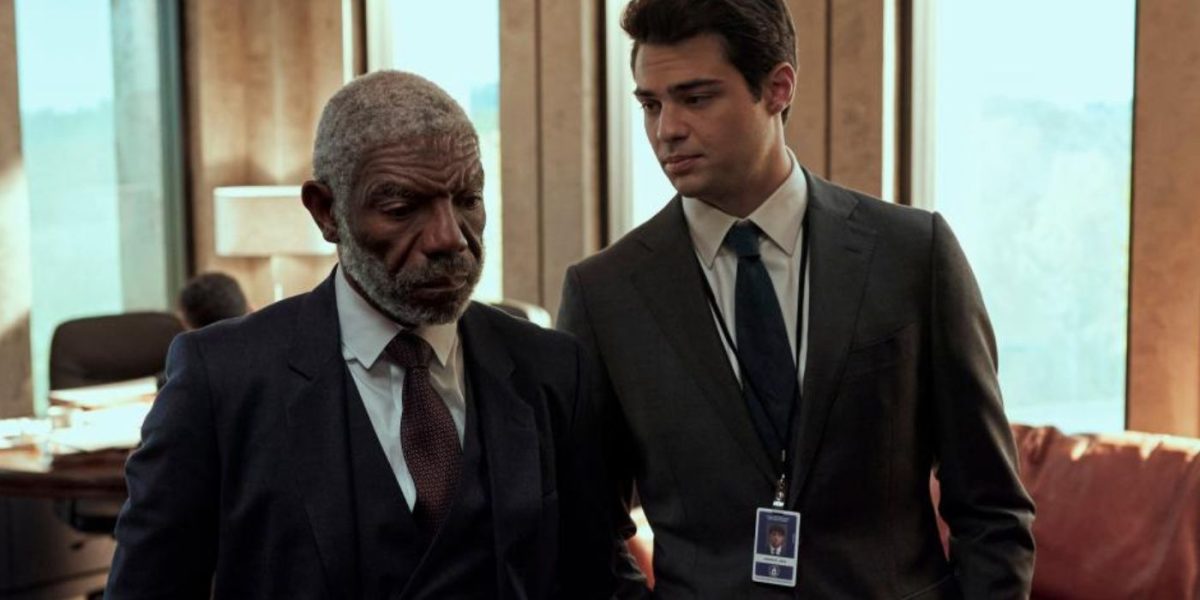 Las imágenes de la temporada 2 de The Recruit revelan el regreso de la serie de espías de Netflix de Noah Centineo