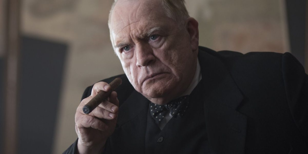 “Absoluta tontería”: Brian Cox critica los Oscar al recordar la victoria de Gary Oldman el año en que también interpretó a Winston Churchill (y lo hizo “mejor”)