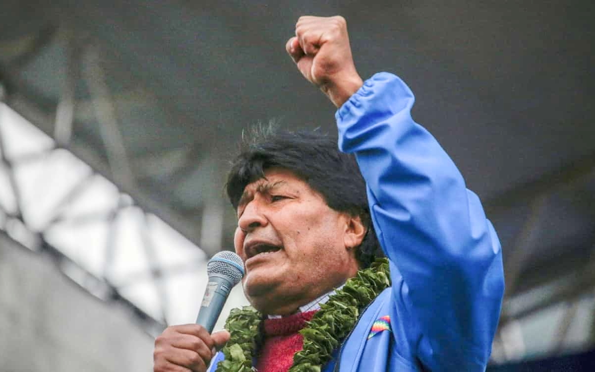 Activan alerta migratoria contra Evo Morales