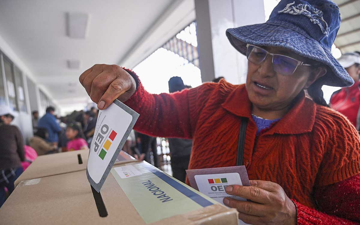 Consejeros del INE recogieron experiencias en las elecciones judiciales de Bolivia