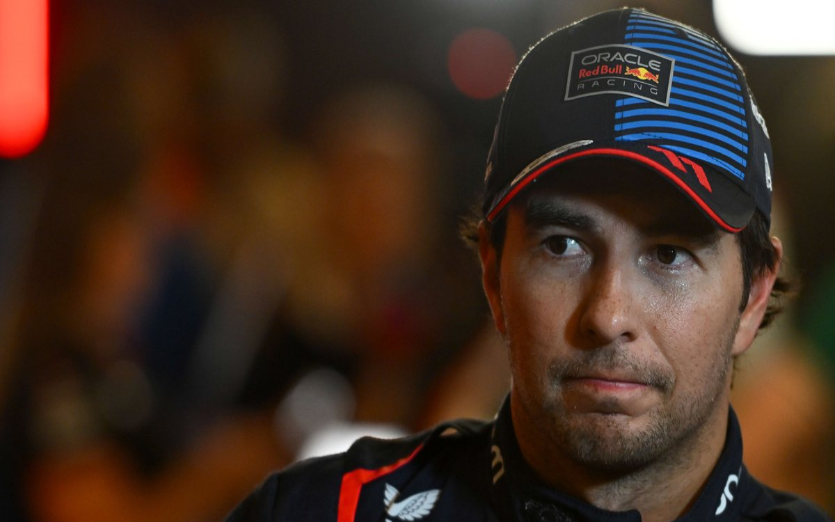 Desconoce 'Checo' Pérez su futuro en Red Bull, tras abandono en Abu Dabi