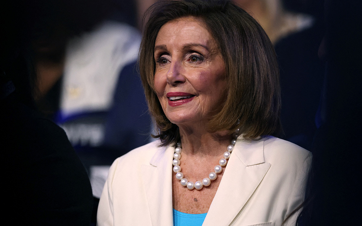Hospitalizan a Nancy Pelosi tras sufrir una lesión