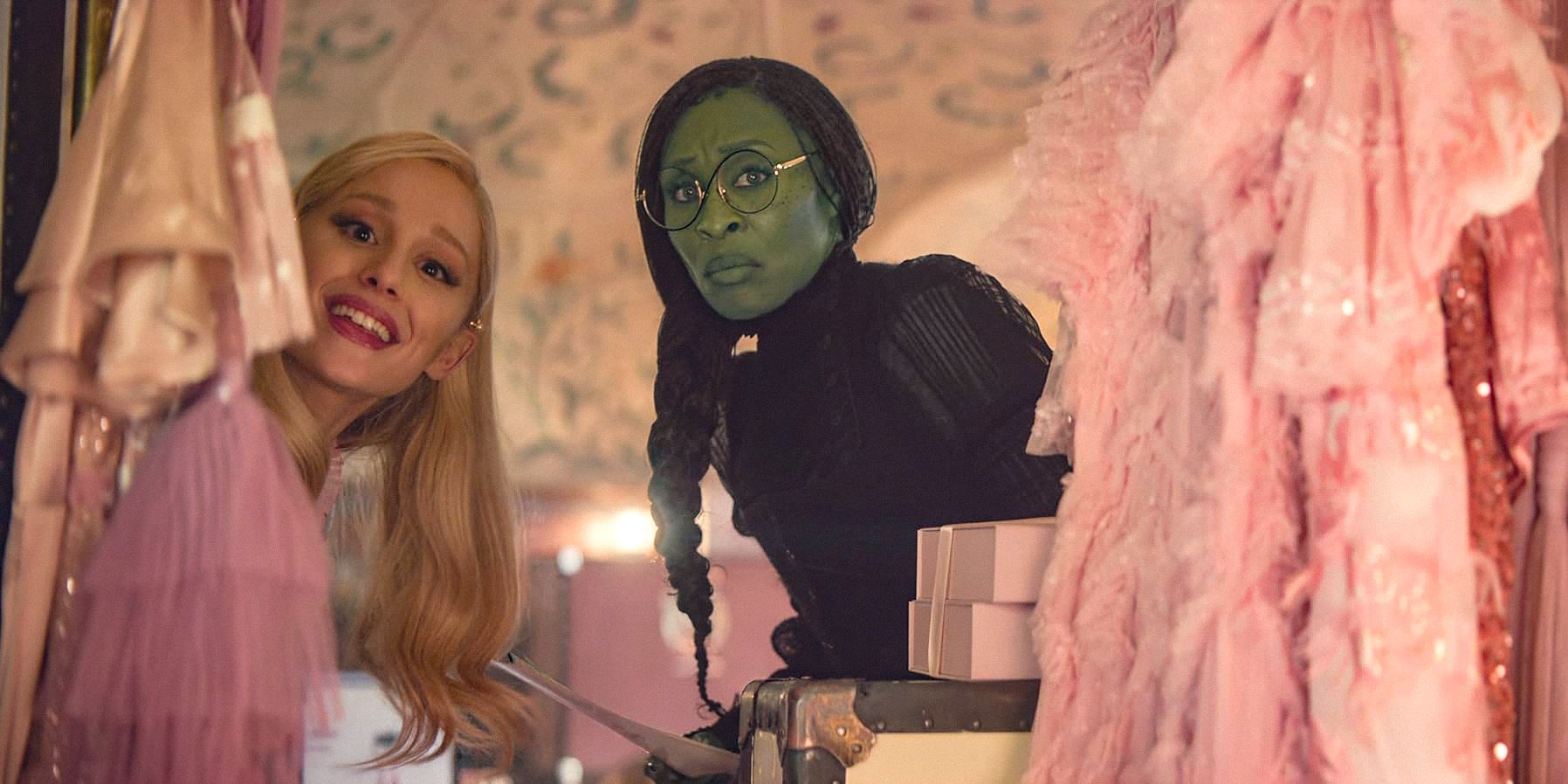 El productor y autor de Wicked Movie revela todos los actores de los 90 que estaban siendo considerados para Glinda y Elphaba (incluida una estrella que realmente luchó por los derechos)