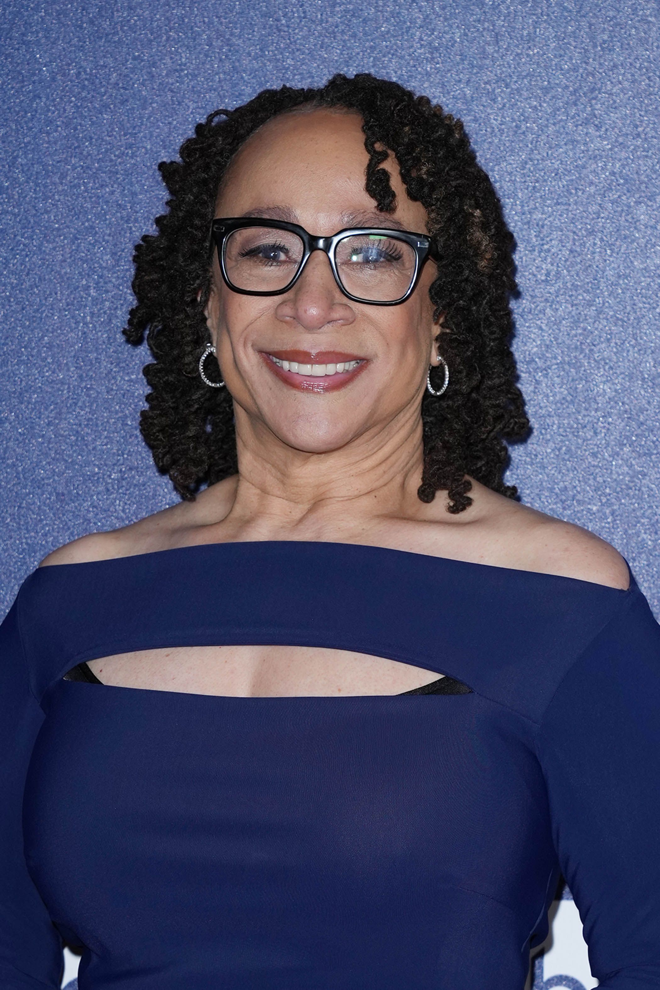 Tiro en la cabeza de S. Epatha Merkerson