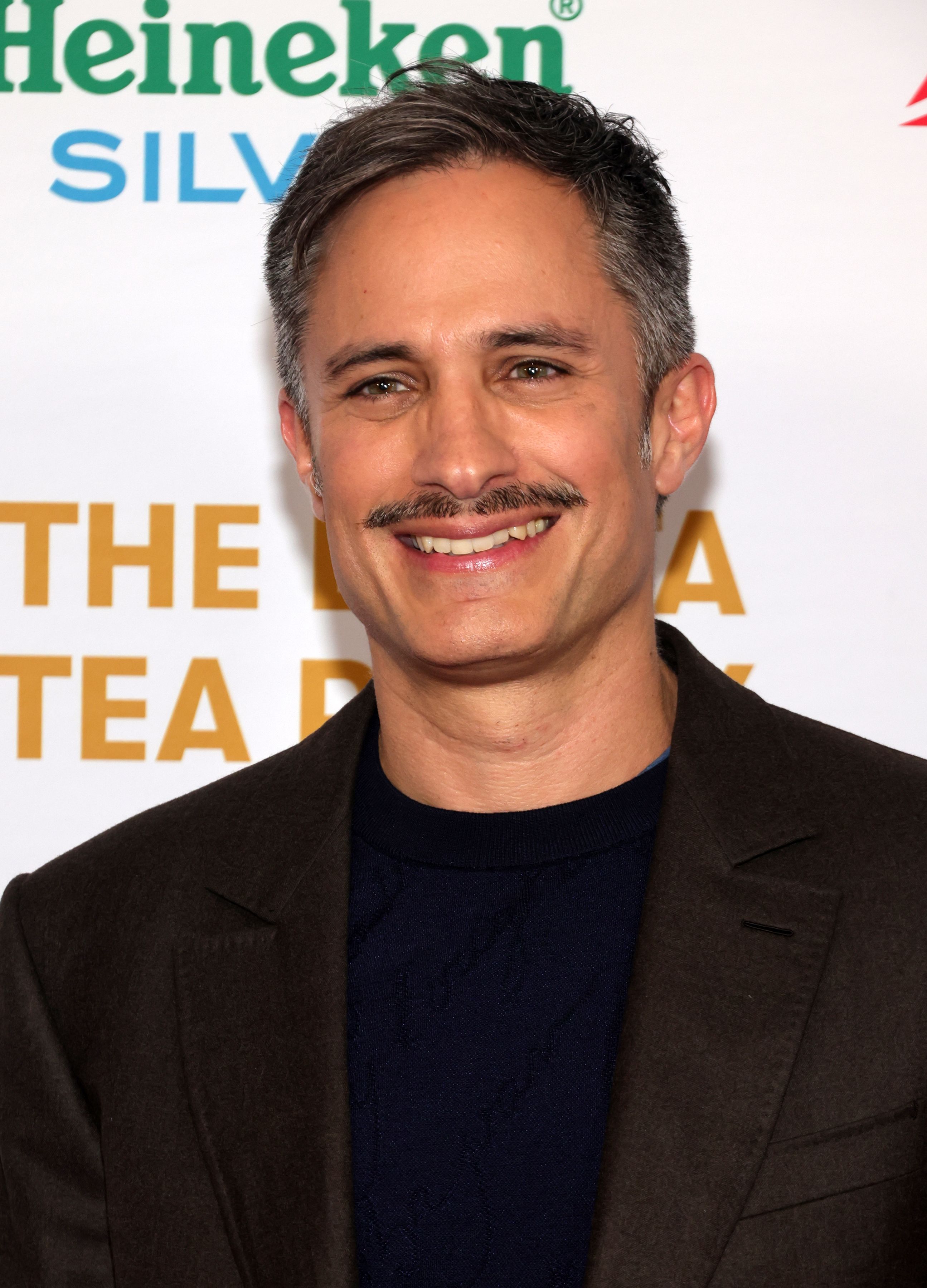 Tiro en la cabeza de Gael García Bernal