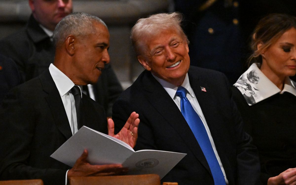 Inteligencia de EU sugiere que Obama participó en 'conspiración' contra Trump en 2016