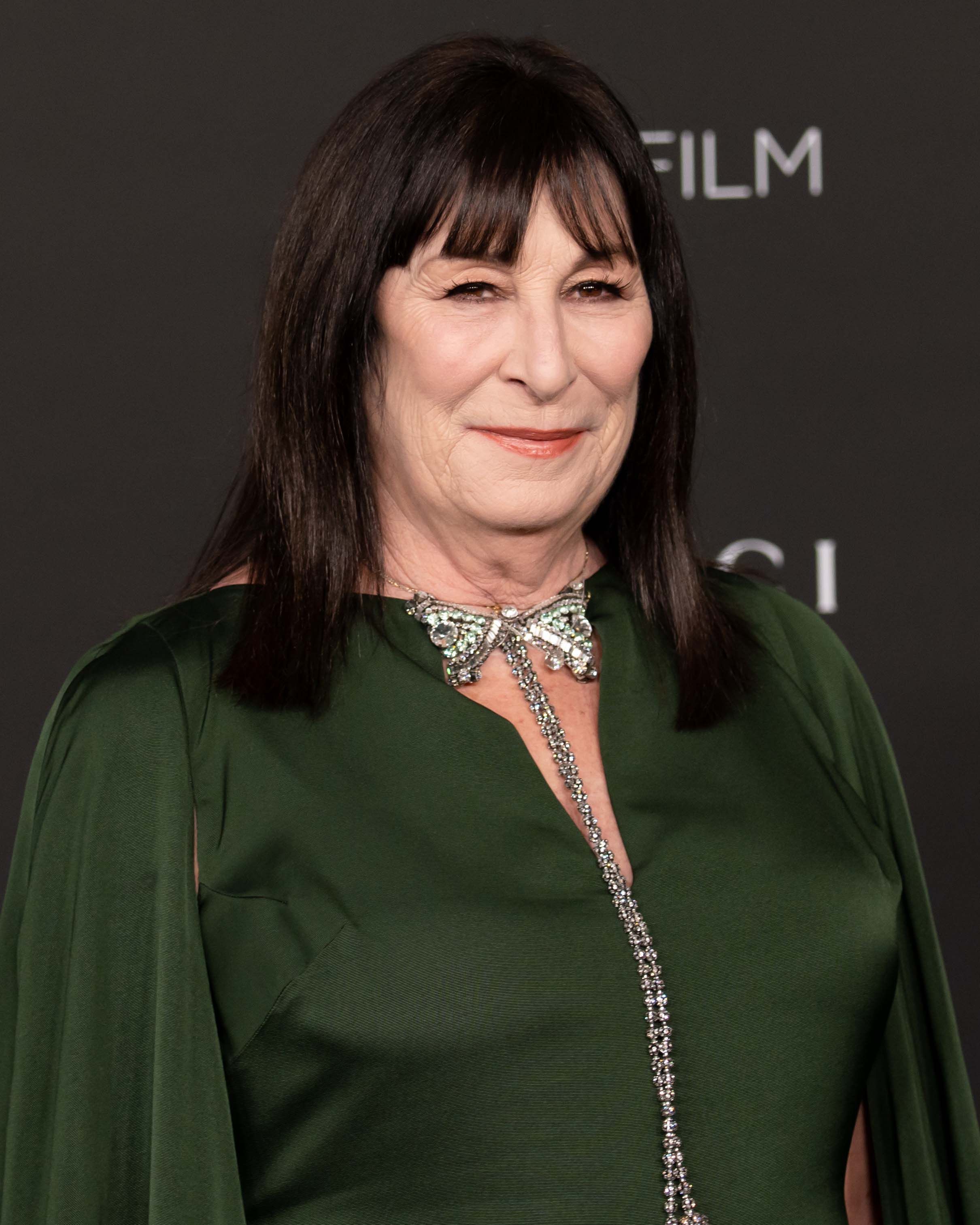 Tiro en la cabeza de Anjelica Huston