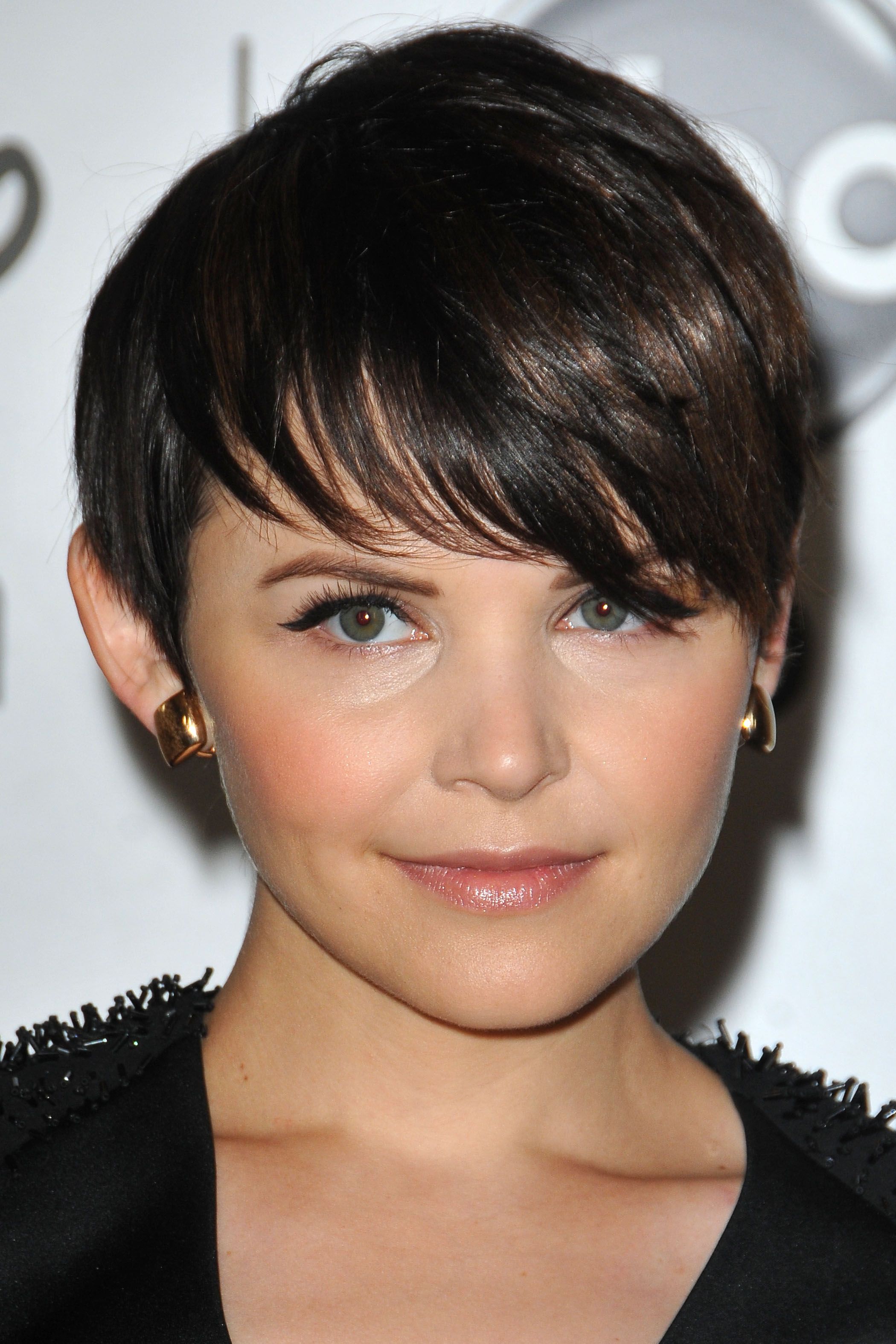 Tiro en la cabeza de Ginnifer Goodwin