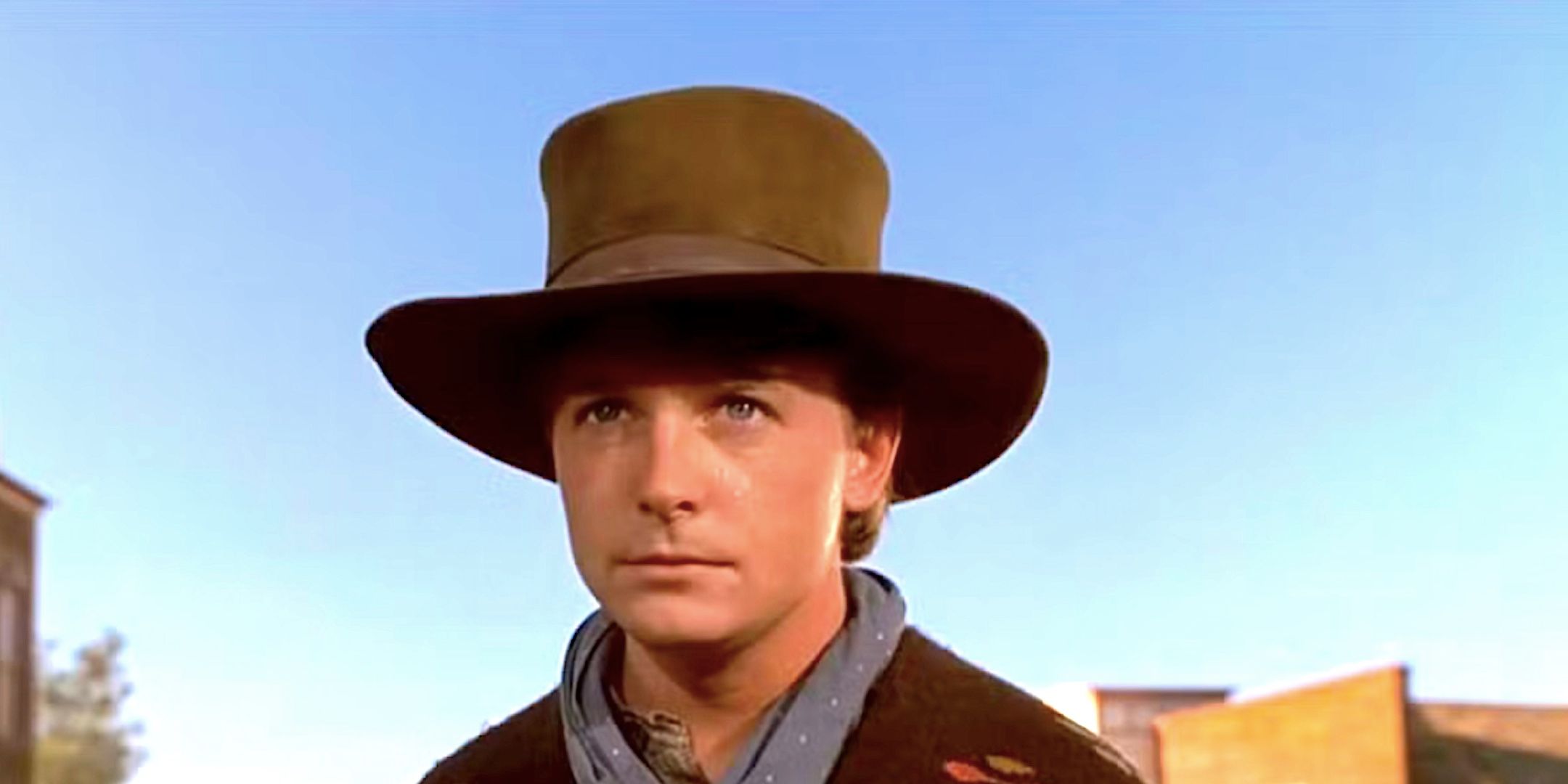 Por qué Marty McFly deja de reaccionar ante el “pollo” en el futuro Parte III