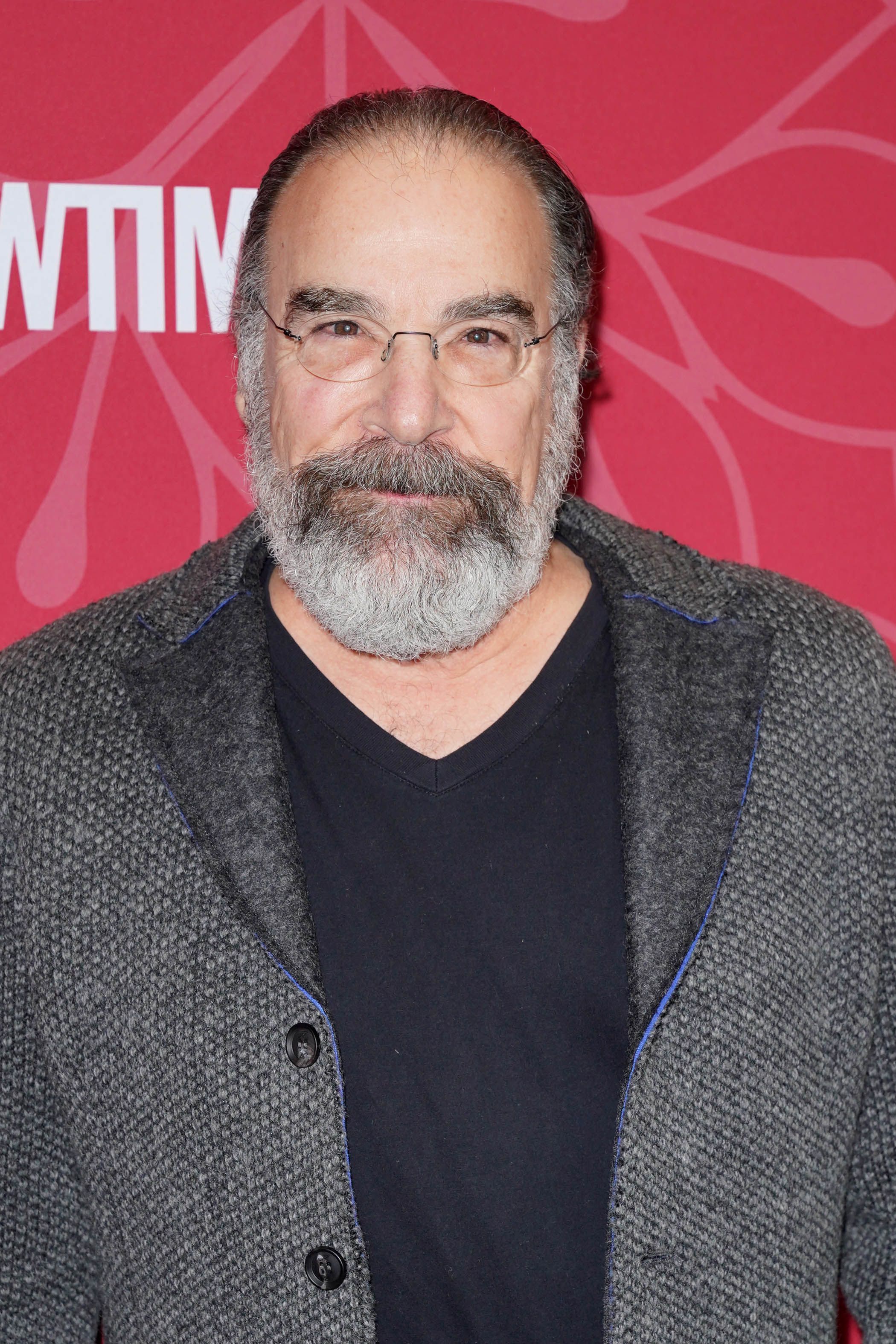 Tiro en la cabeza de Mandy Patinkin