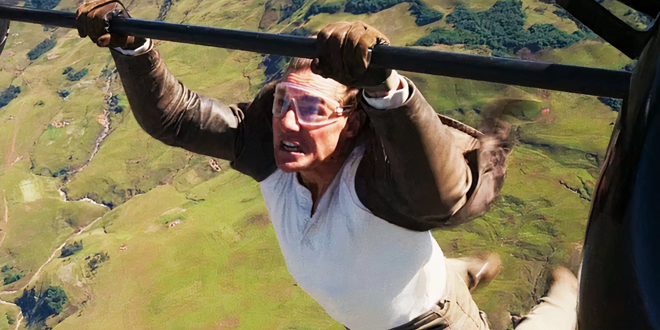 “Realmente, muy tonto S-T”: Tom Cruise’s Wild Duts for Mission: Impossible 8 burlado por Simon Pegg