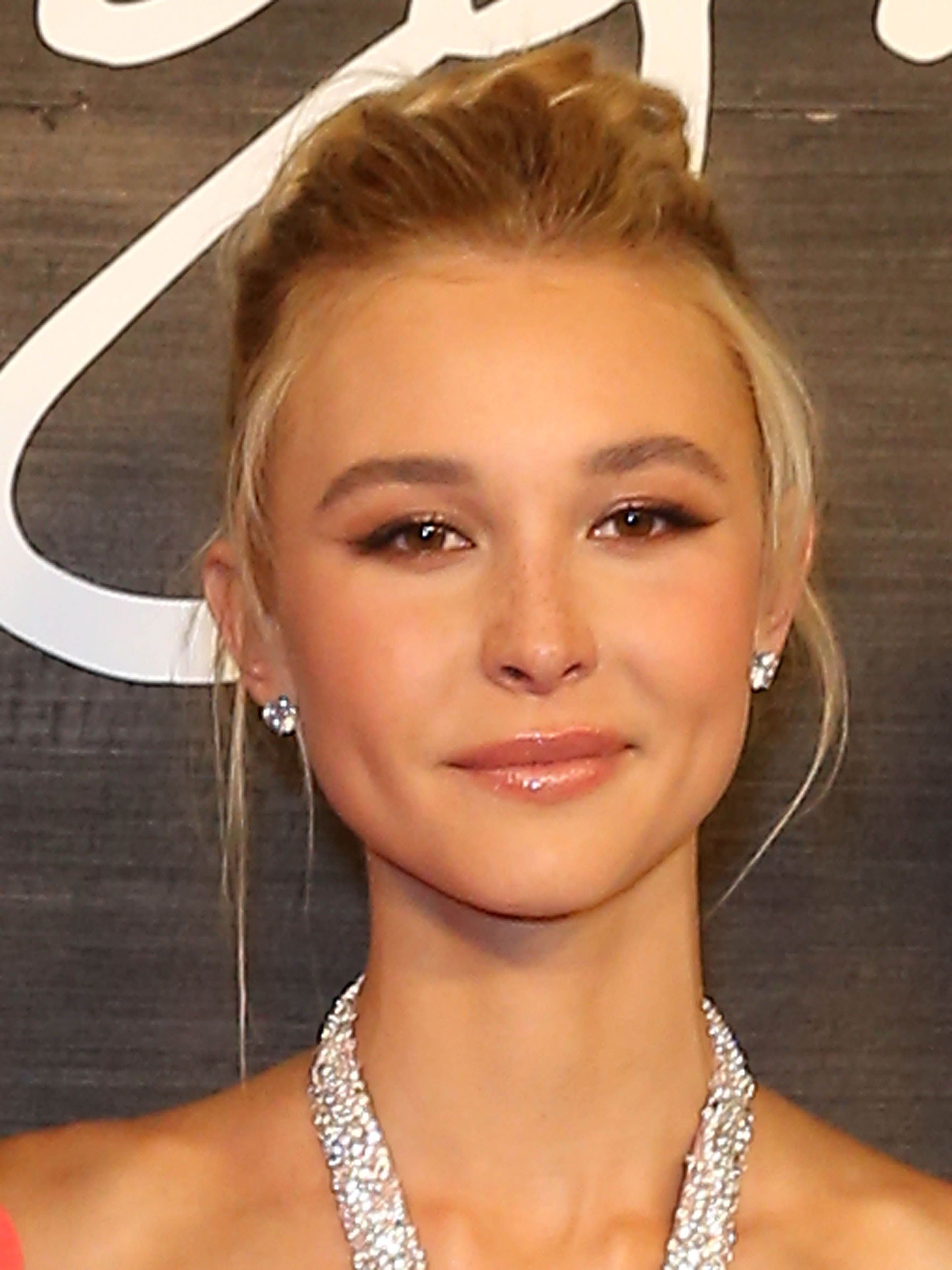 Tiro en la cabeza de Isabel puede