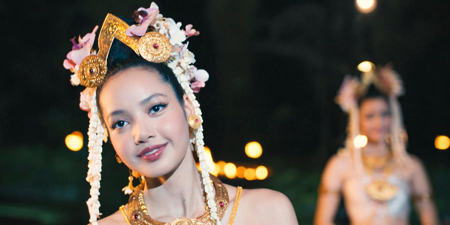 Por supuesto, el loto blanco le dio a Lisa a Blackpink esa escena de baile (pero desearía haber sido más)