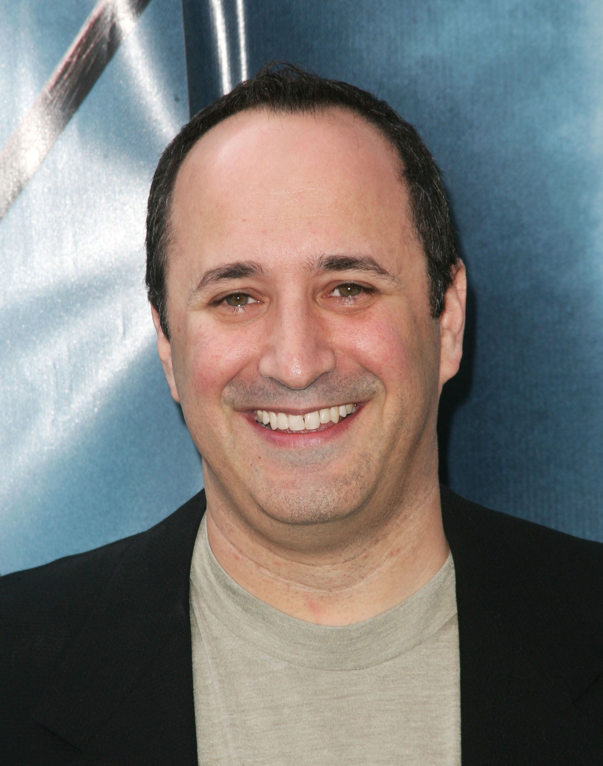 Disparo en la cabeza de Mitchell Whitfield en el estreno mundial de Warner Bros. Pictures tmnt