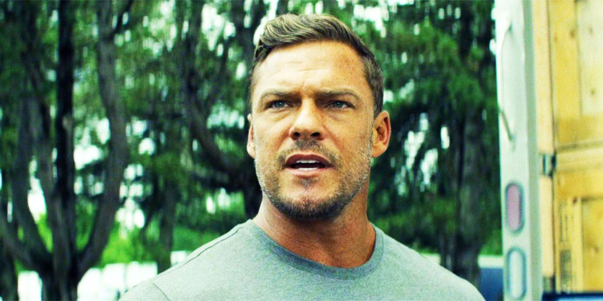 A pesar de que a Lee Child "le gustó" Tom Cruise en medio de una reacción violenta de casting, el autor explica por qué Alan Ritchson fue "nacido" para jugar Reacher