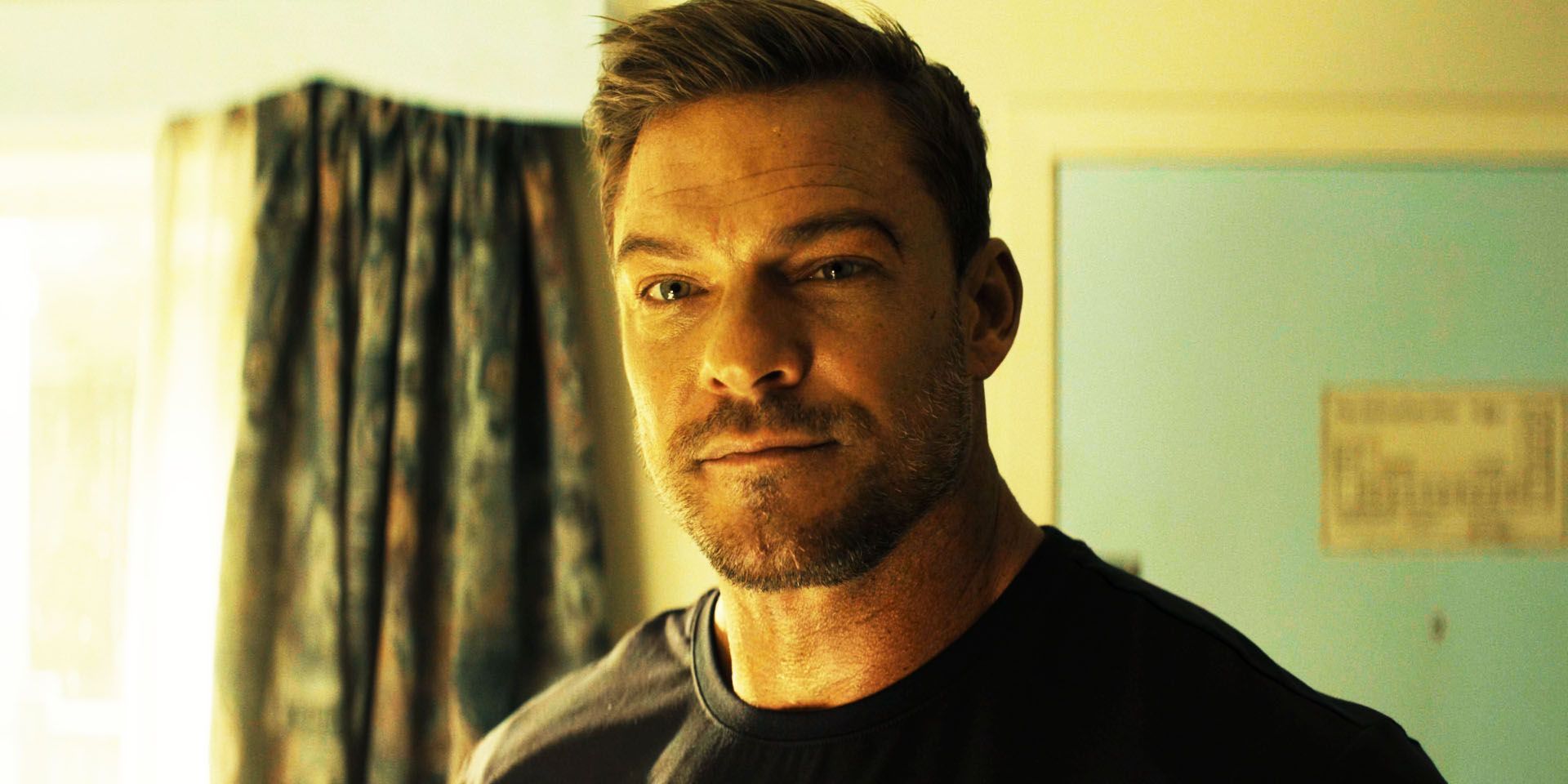 Debes esperar hasta el final del final de la temporada 3 de Reacher para uno de sus mejores chistes