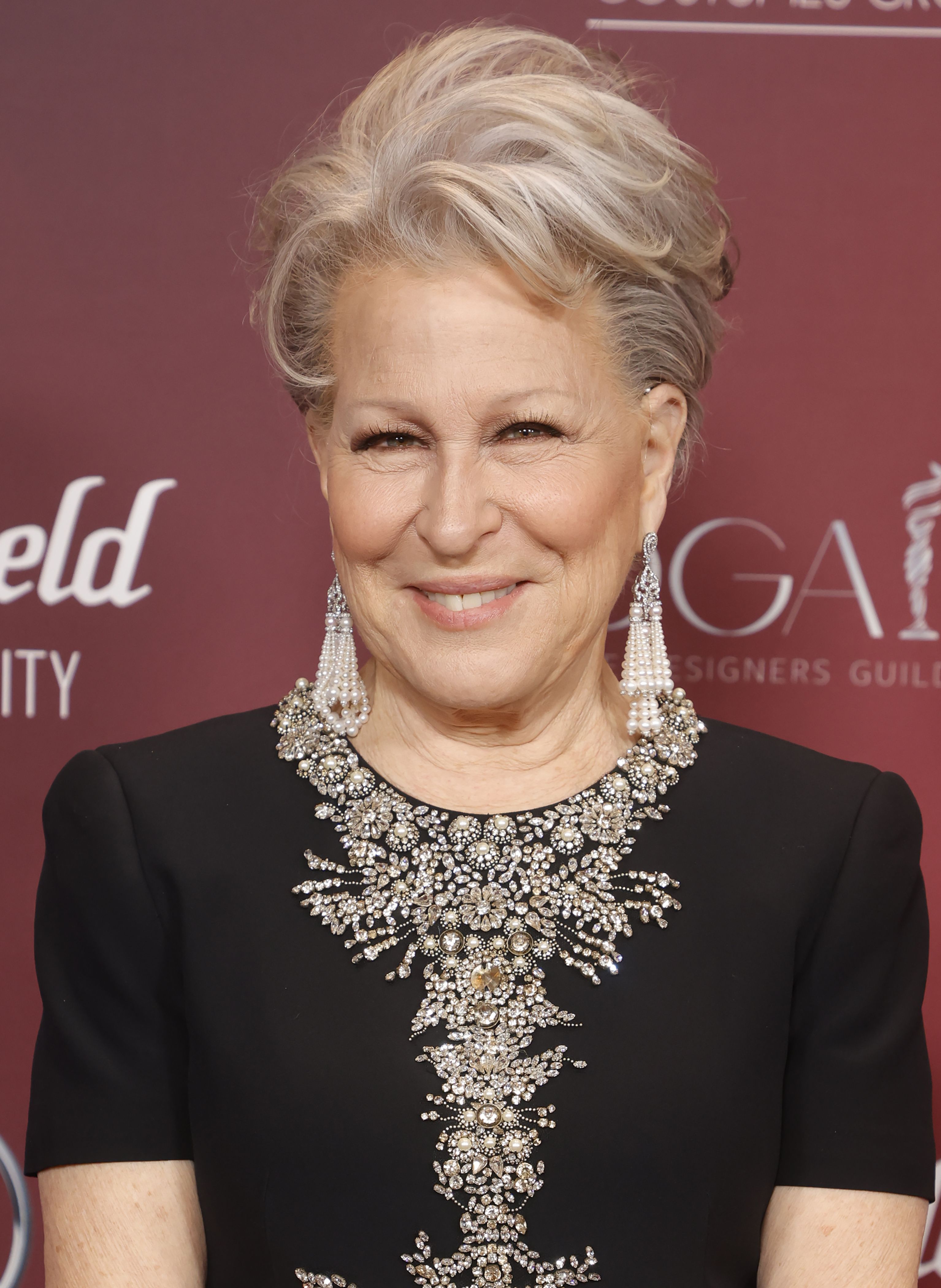 Tiro en la cabeza de Bette Midler