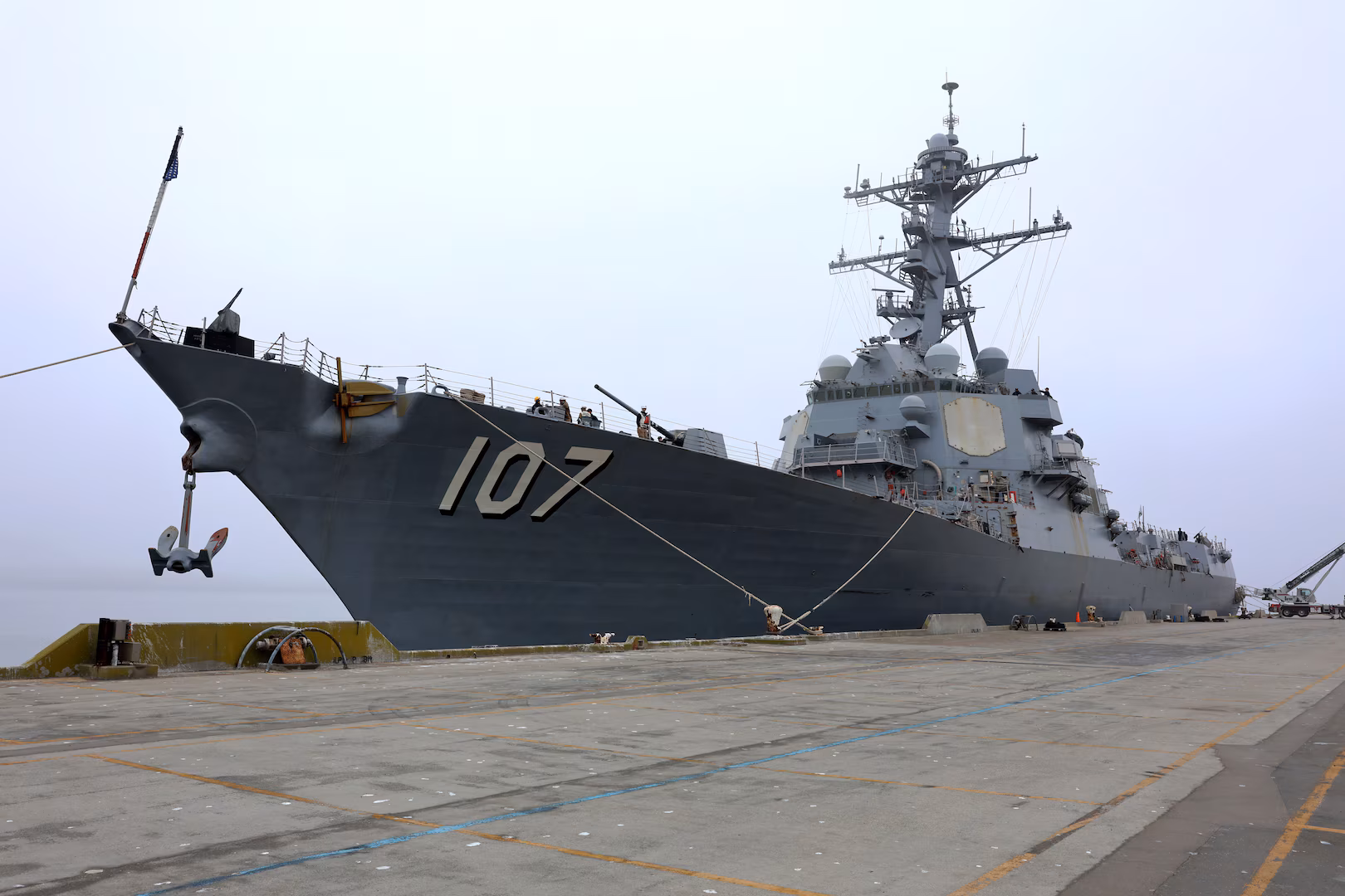 EU envía destructor USS Gravely al Golfo de México para seguridad fronteriza