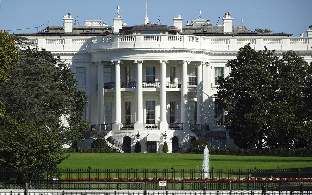 Trump construirá un salón de baile de 8,000 metros cuadrados en la Casa Blanca