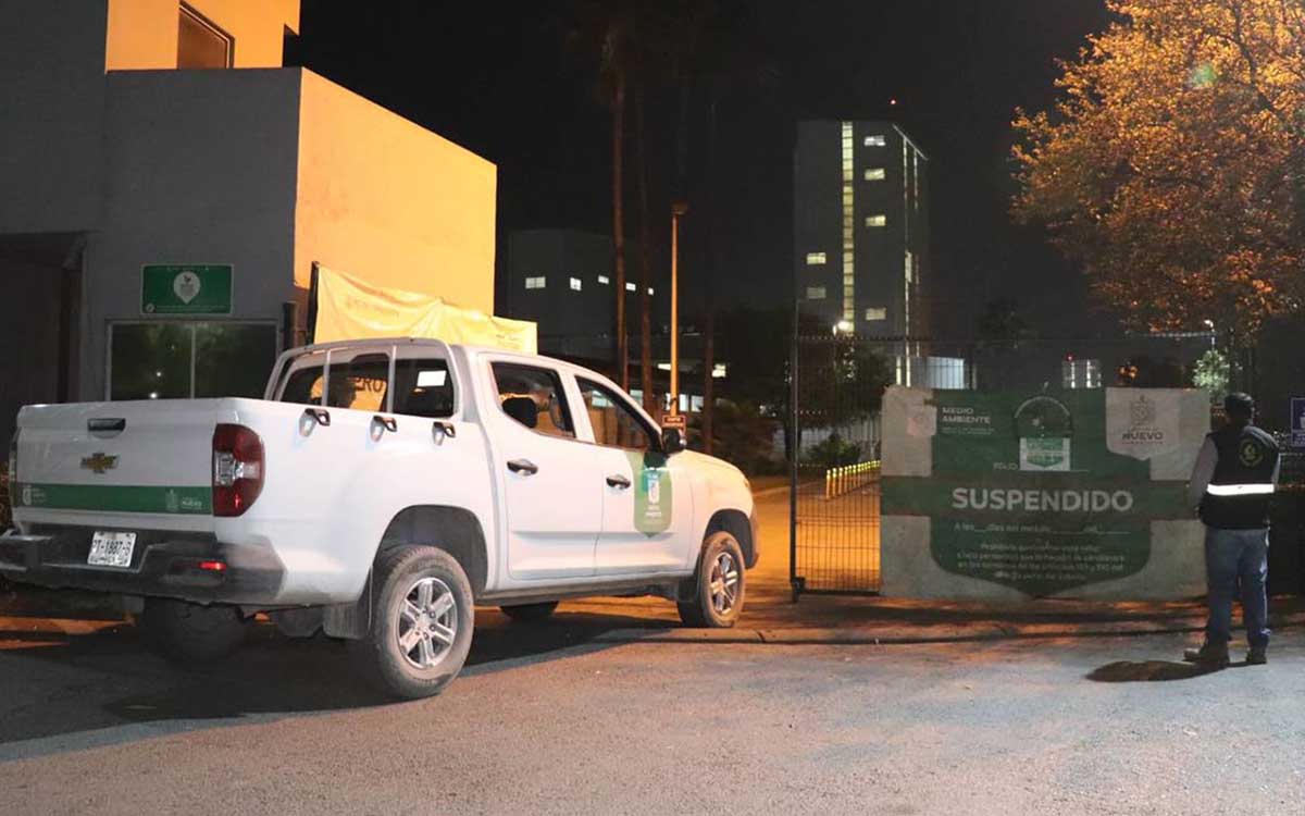 Gobierno de Nuevo León clausura planta y naves de Zinc Nacional