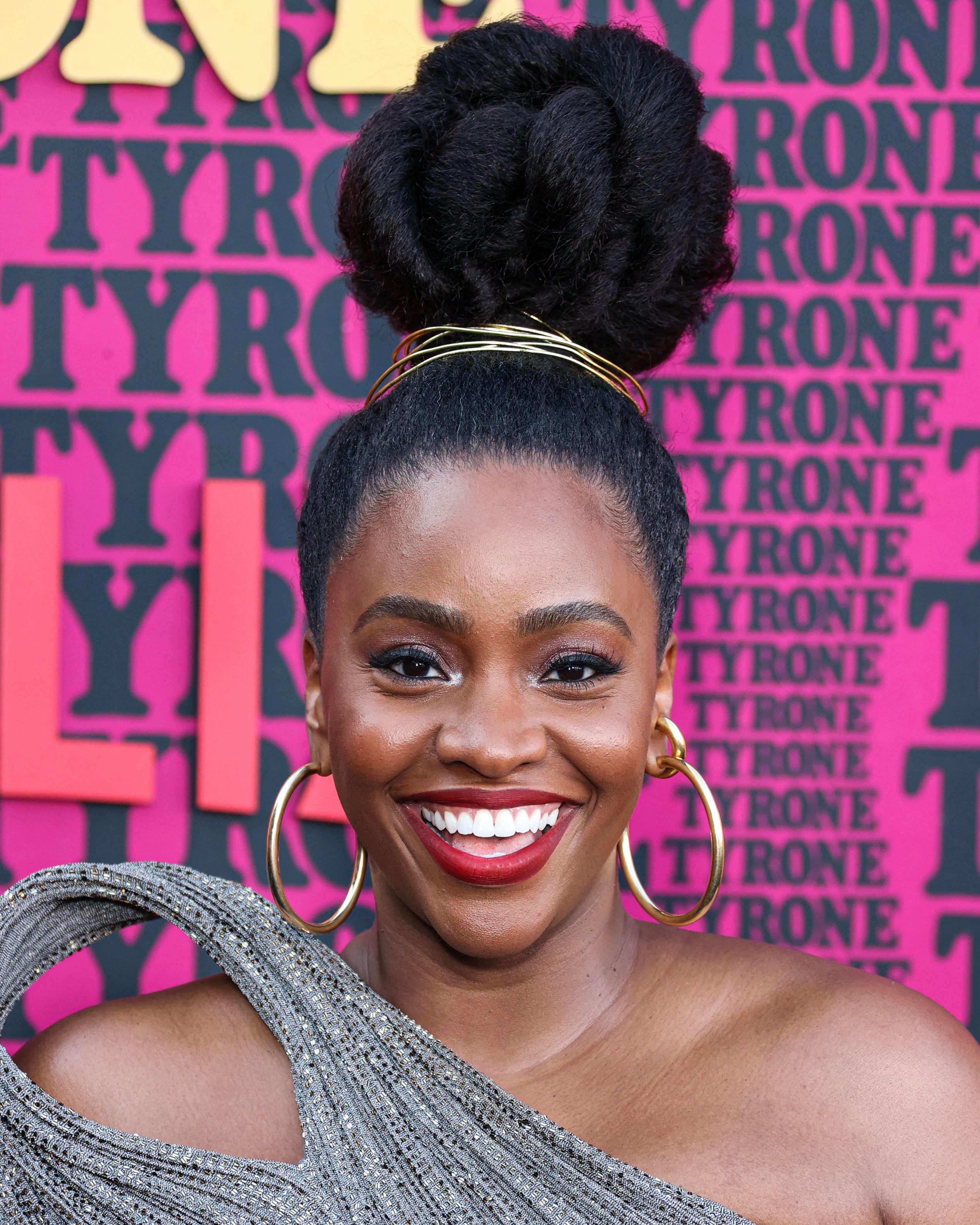 Tiro en la cabeza de Teyonah Parris en el estreno de 'LA' Cloned Tyrone '