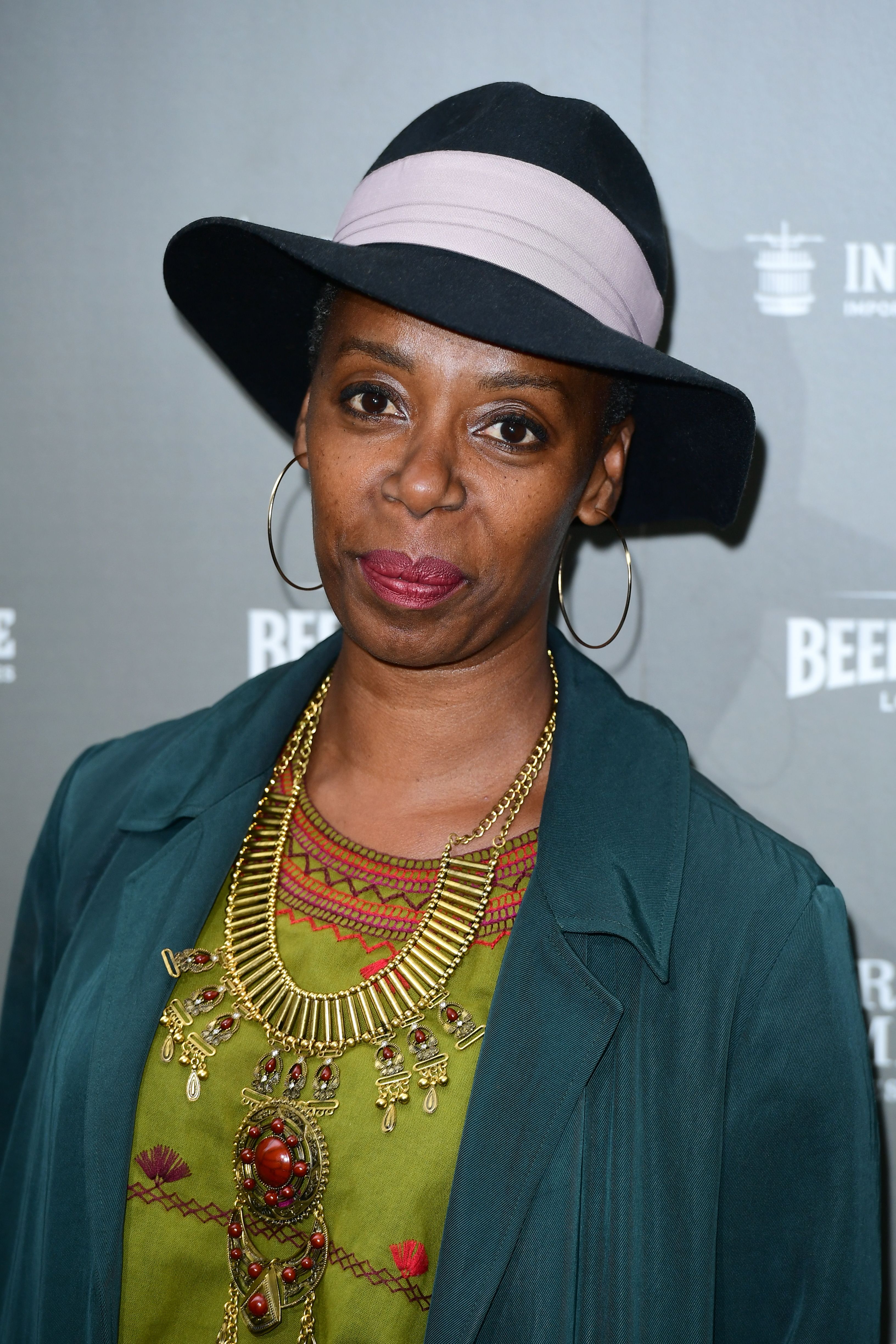 Tiro en la cabeza de o damwaya