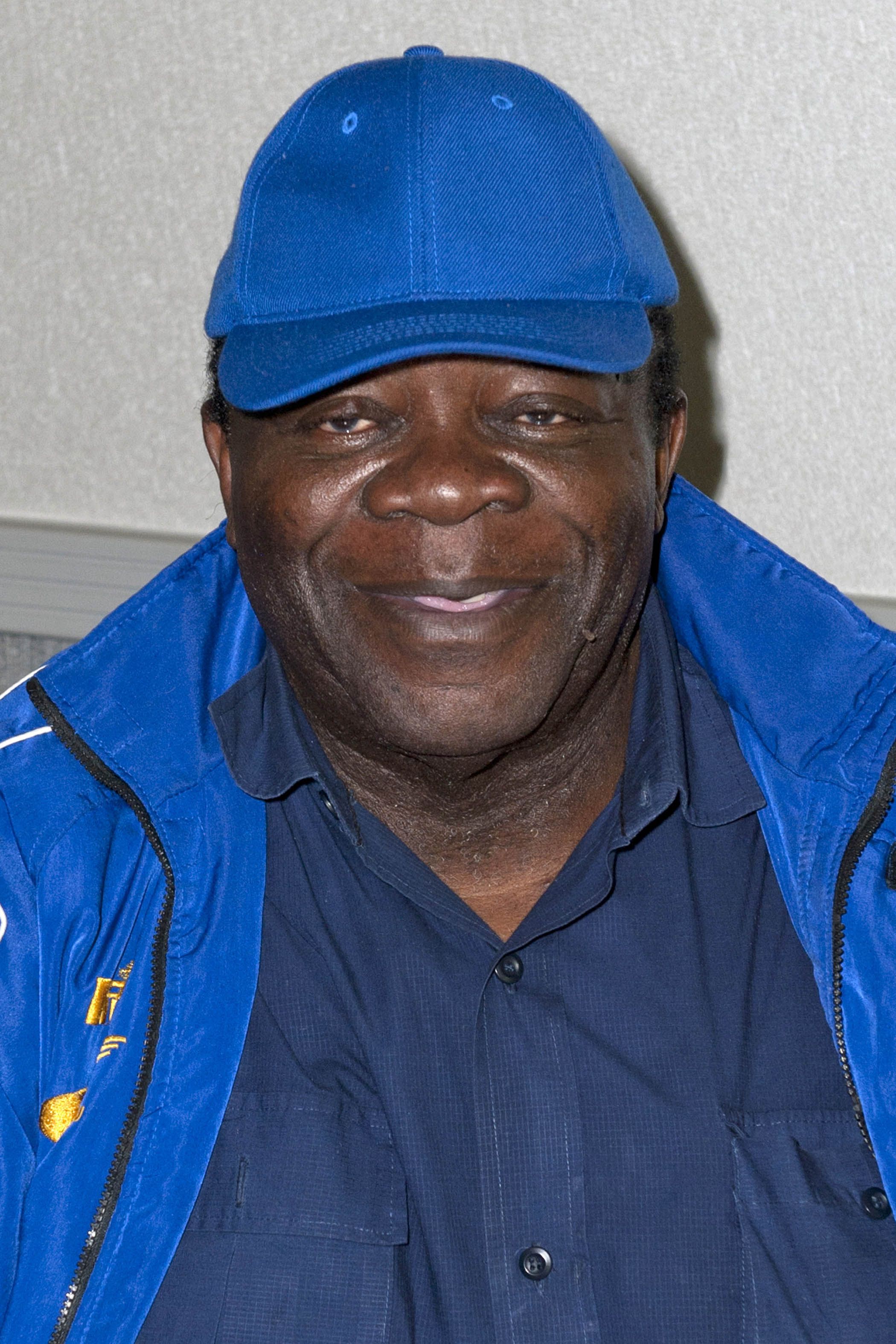 Tiro en la cabeza de Yaphet Kotto