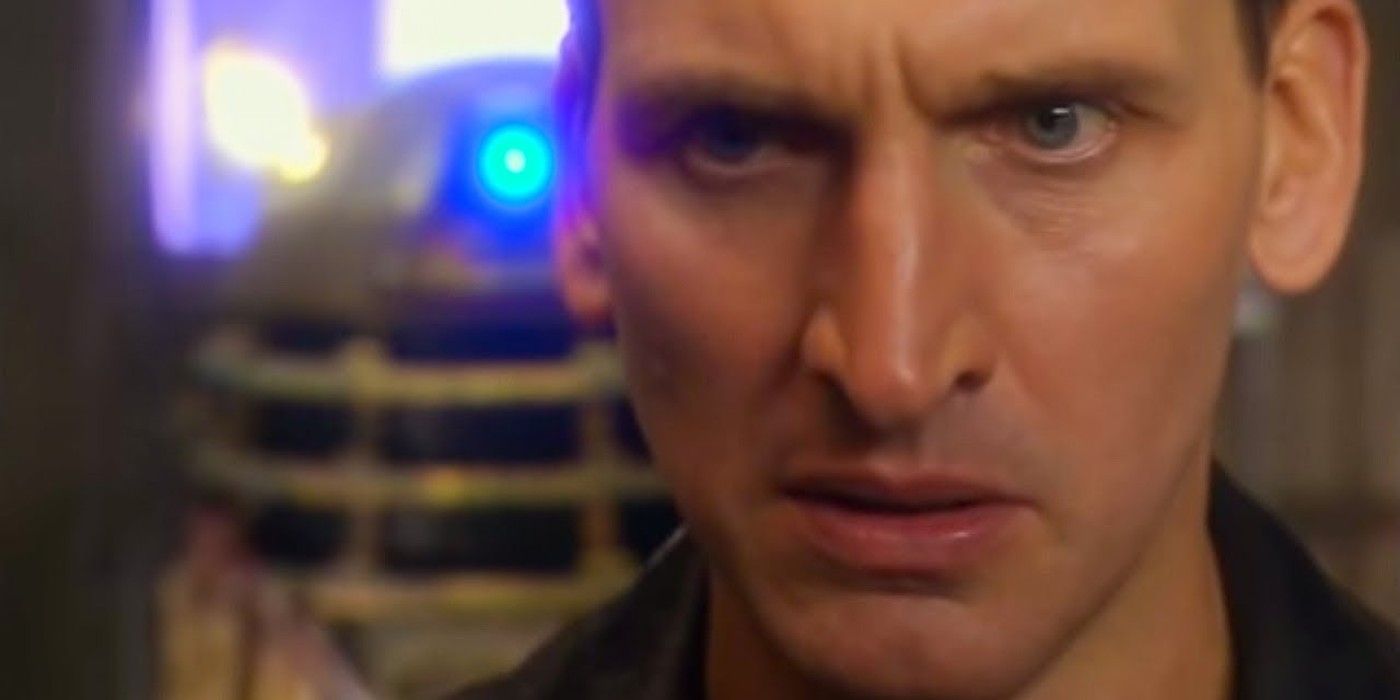 2 años antes de Doctor Who, Christopher Eccleston protagonizó otra serie RTD y revela mucho sobre por qué fue un gran médico