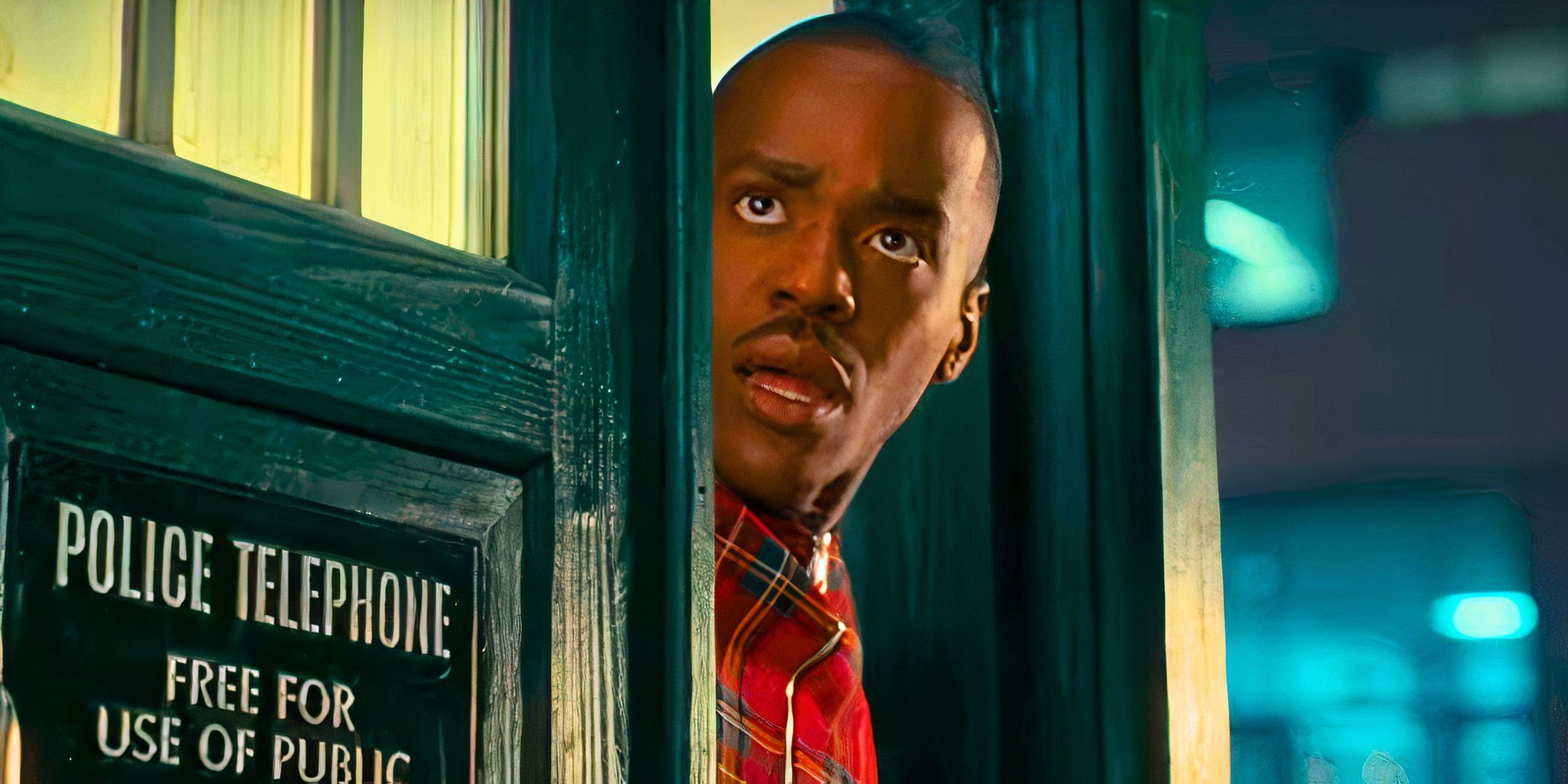 Doctor Who rompió la tradición con un compañero no humano, pero solo duró 7 minutos