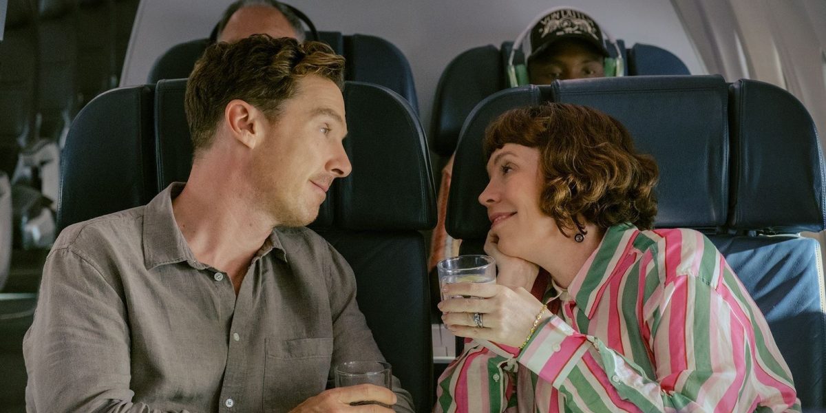 Benedict Cumberbatch y Olivia Colman están perfectamente enamorados (por ahora) en First The Roses Images