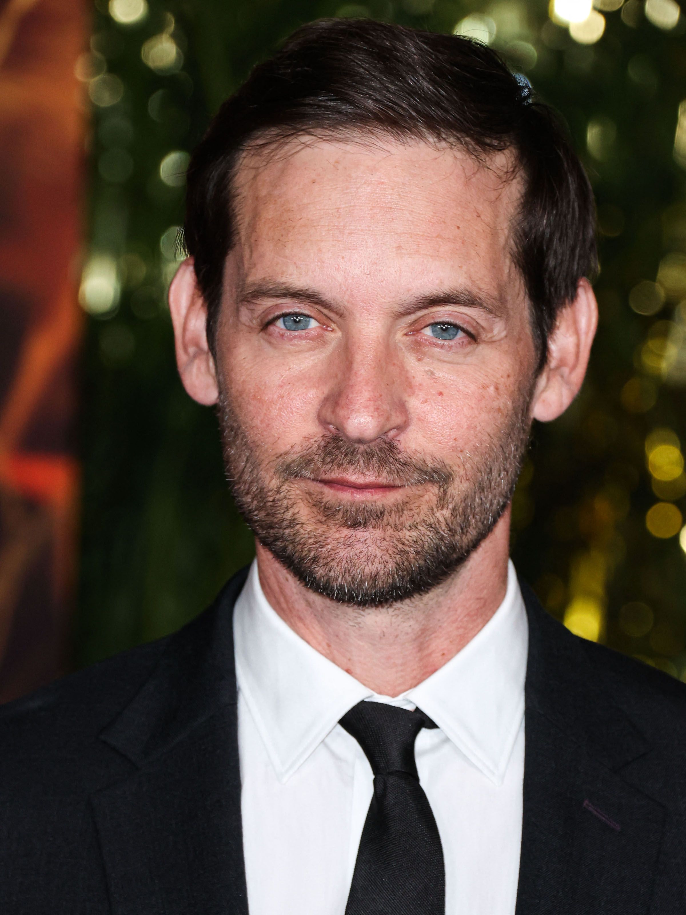 Showshot of Tobey Maguire en la proyección de estreno global de Paramount Pictures 'Babylon'