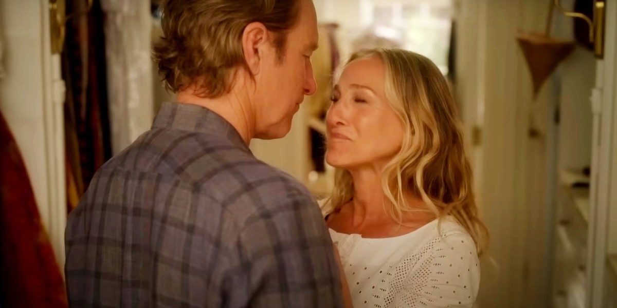 Y al igual que ese trailer de la temporada 3 encuentra a Carrie y Aidan reavivando su romance