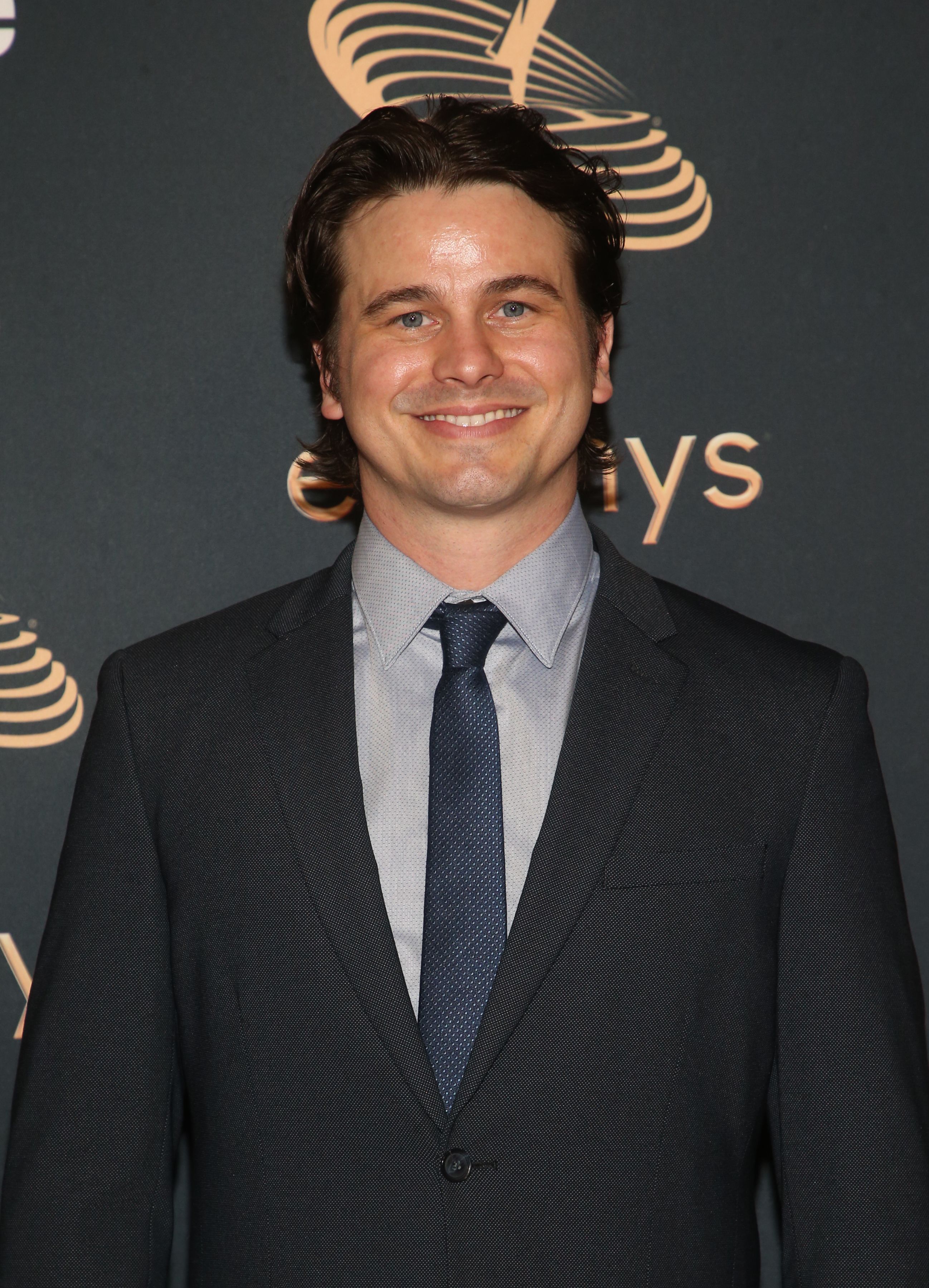 Tiro en la cabeza de Jason Ritter