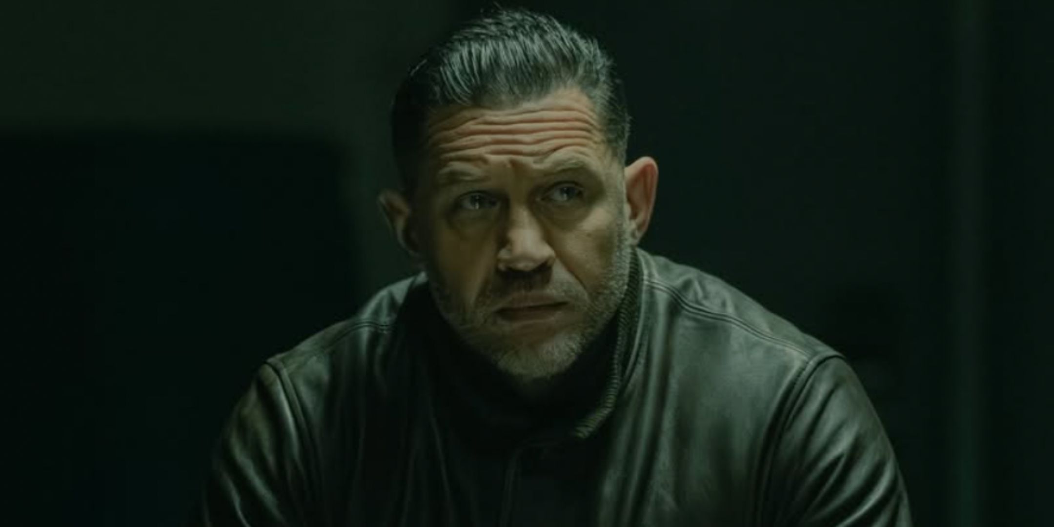 Mobland es un gran recordatorio para ver la película de gángster de 10 años subestimada de Tom Hardy (su historia real claramente influyó en el programa)