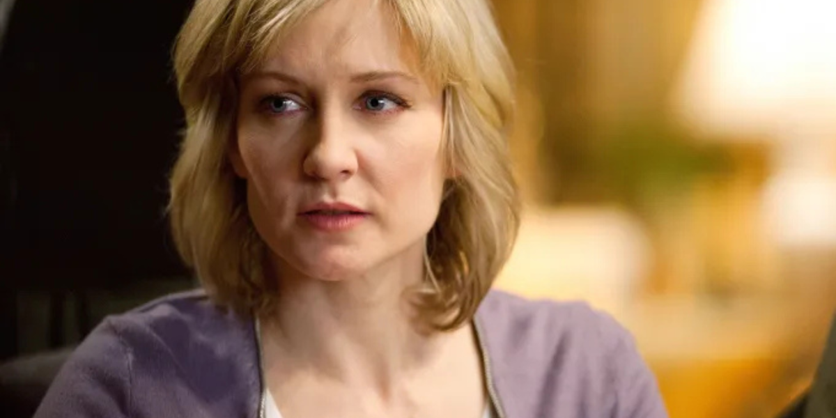 Hay 1 aspecto del papel de Amy Carlson en Blue Bloods que hace que la muerte de Linda sea mucho más devastadora