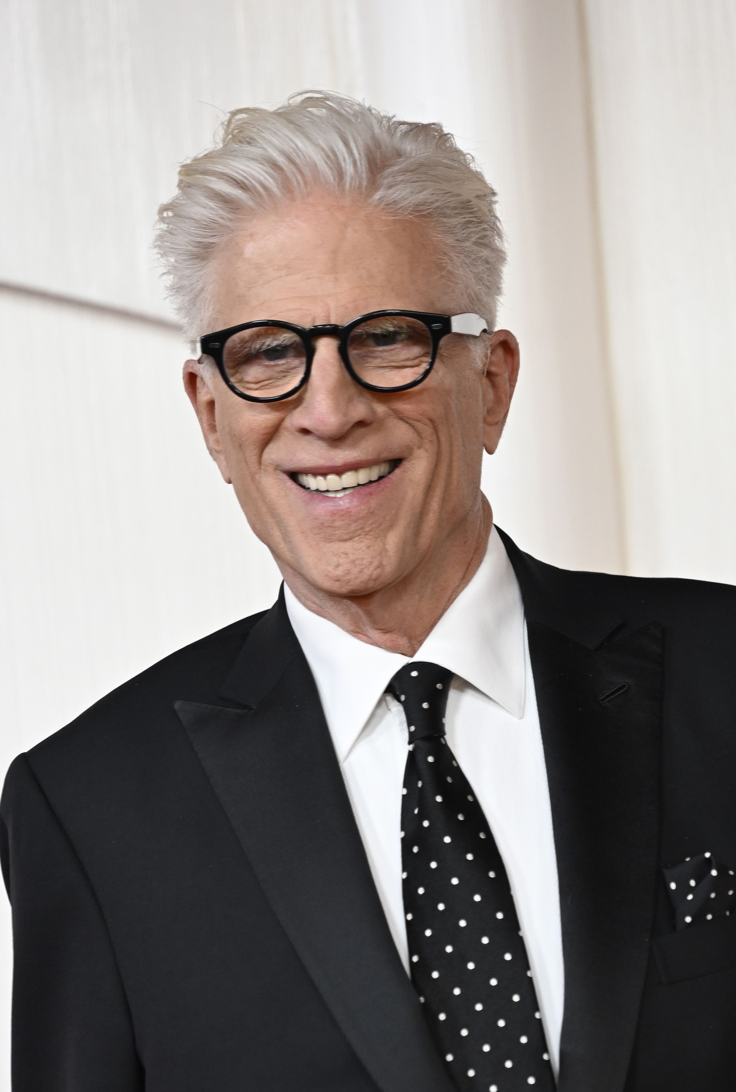 Tiro en la cabeza de Ted Danson en los 96º Oscar anual