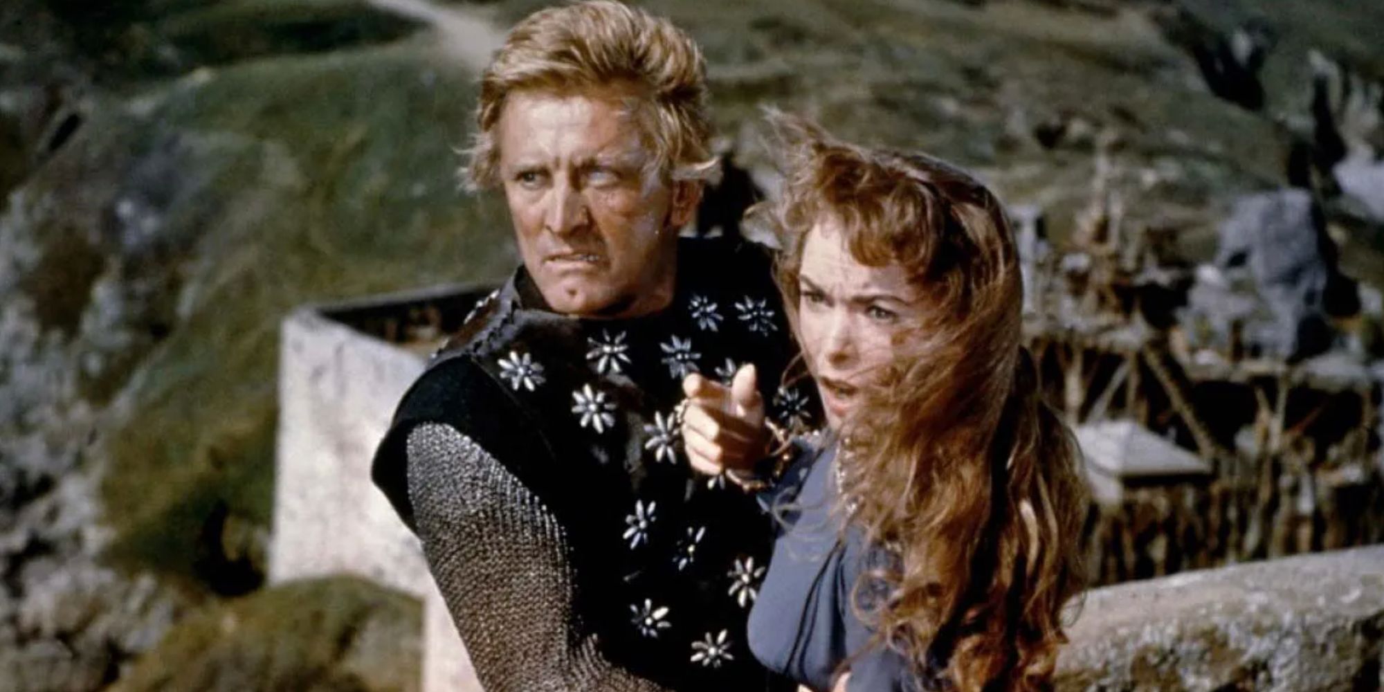 La batalla naval en la película épica de 1958 de Kirk Douglas no es históricamente precisa, pero los expertos de Vikings complementan 1 aspecto por su intensidad