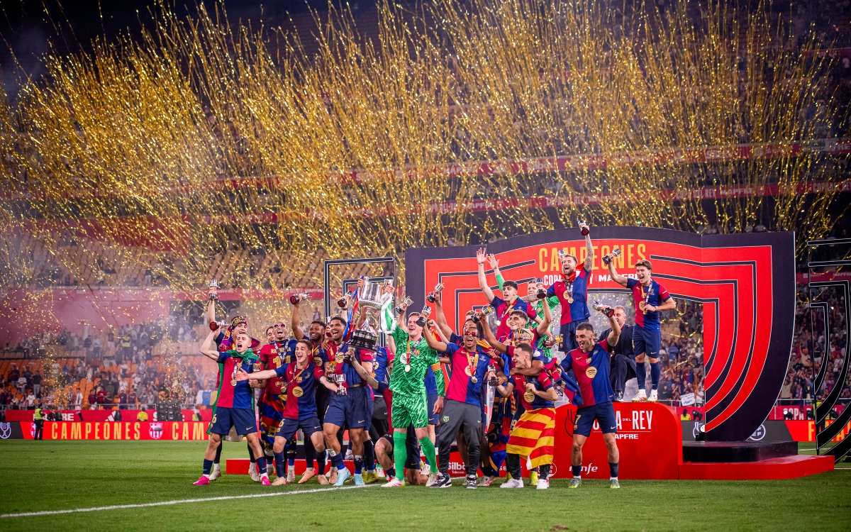 Barcelona levanta la Copa del Rey tras dramática victoria contra Real Madrid | Videos