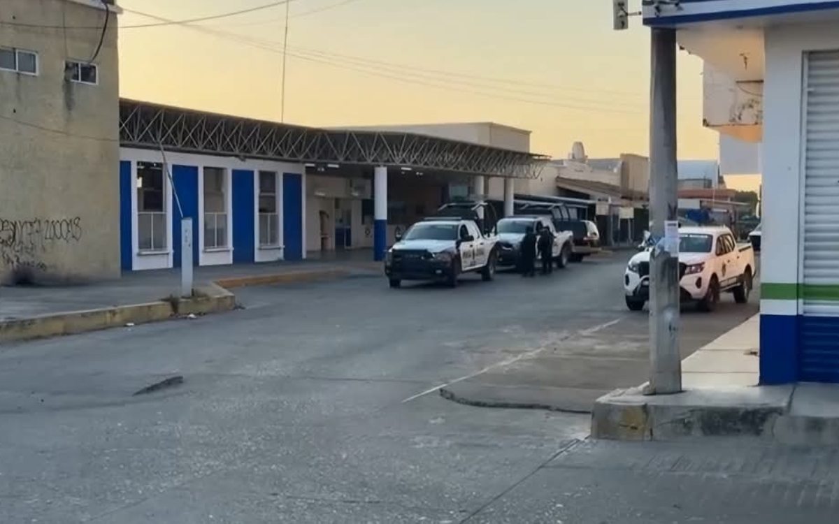 Enfrentamiento en central camionera en Oaxaca deja tres muertos
