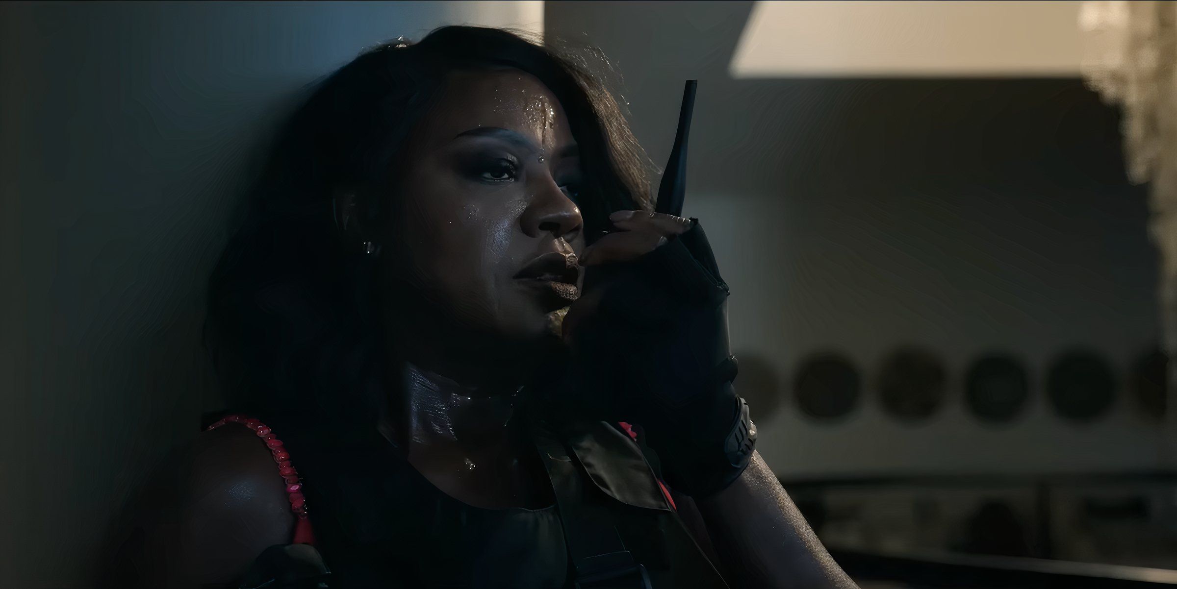 Mientras espera que el próximo Olimpo haya caído en spin -off, vea el nuevo thriller de acción política de Viola Davis que se siente como si estuviera en la franquicia Gerard Butler