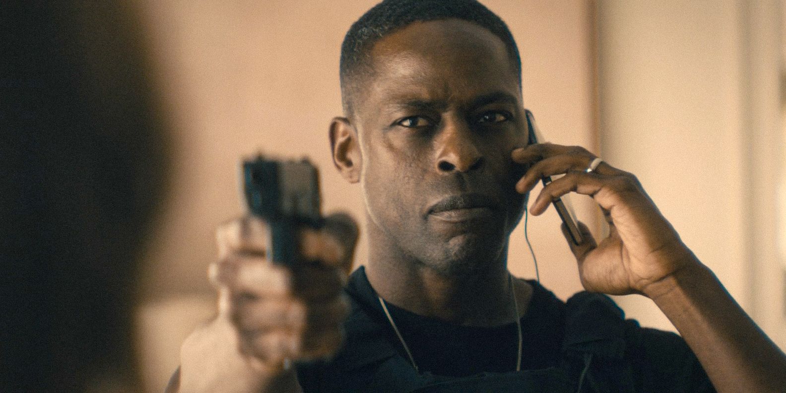 Paradise Season 2 agrega un nuevo personaje que podría jugar un papel clave en el futuro de Hulu Show