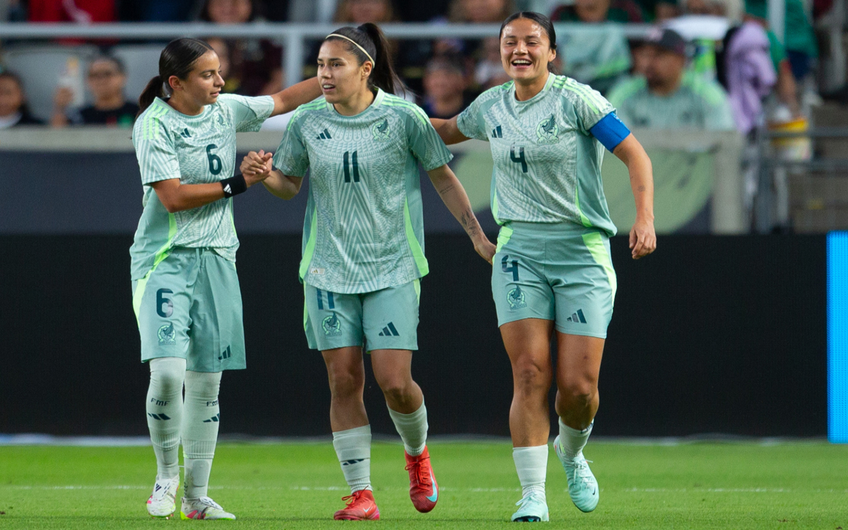 Selección femenil de México golea 4-0 a Jamaica