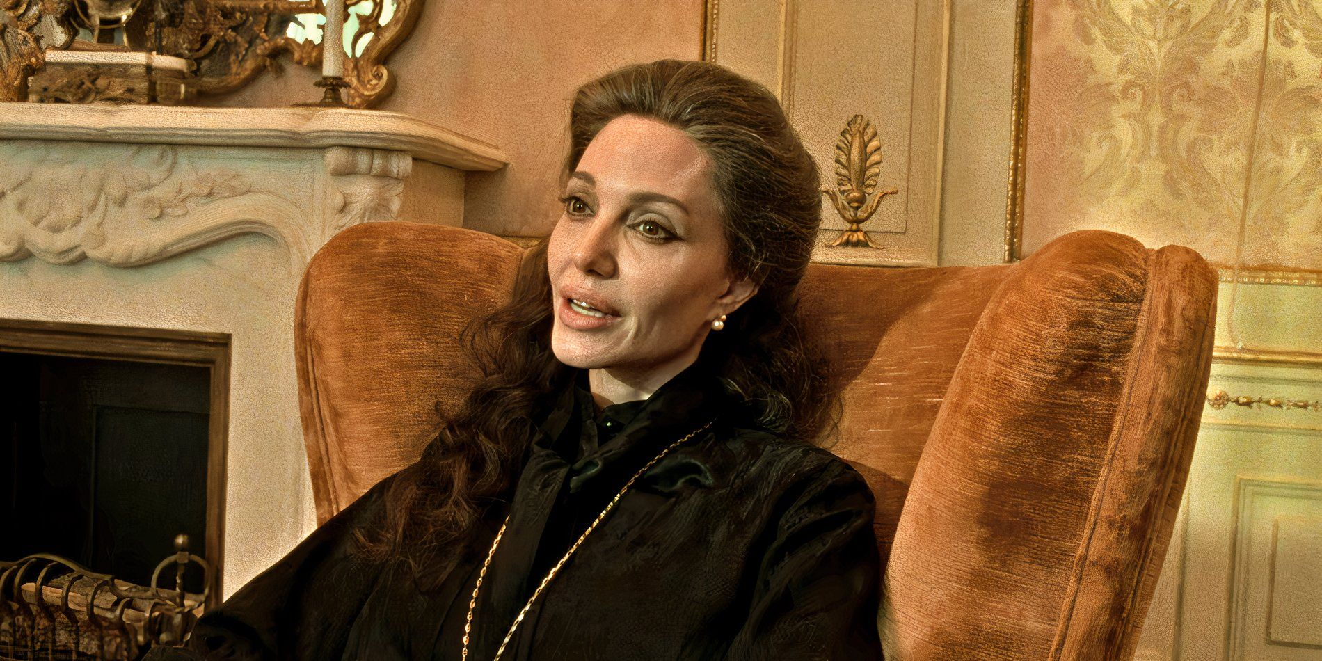 Angelina Jolie protagonizada por una nueva película de comedia basada en la novela del autor exitoso de NYT