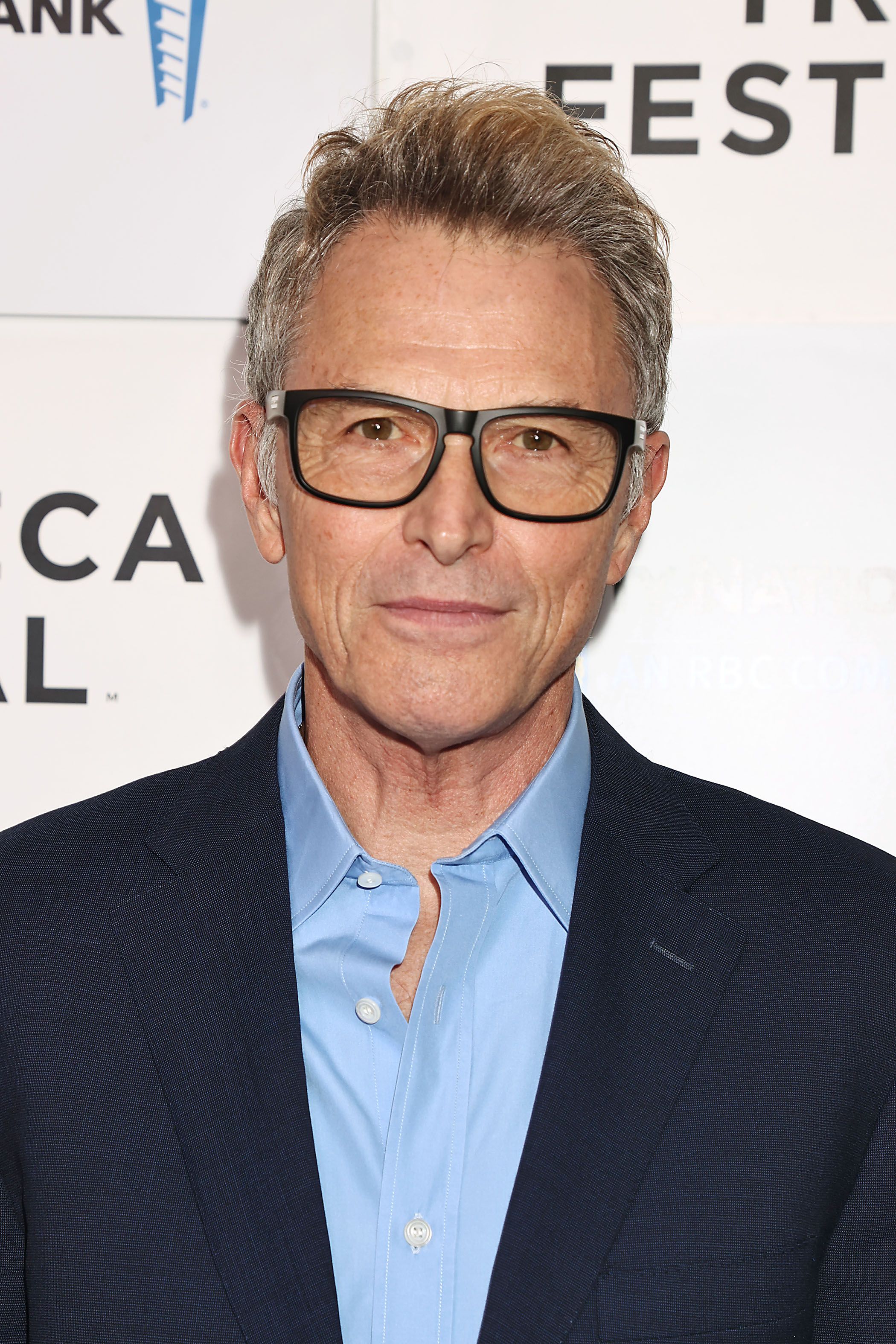 Tiro en la cabeza de Tim Daly