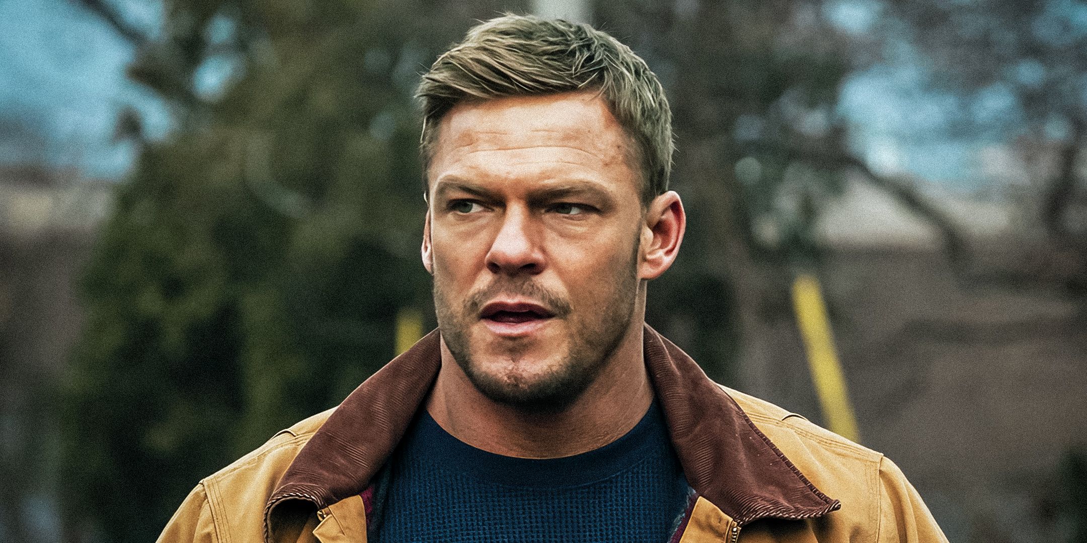 "Es agotador": Alan Ritchson comparte BTS Look de su película de acción del director de Expendables 4