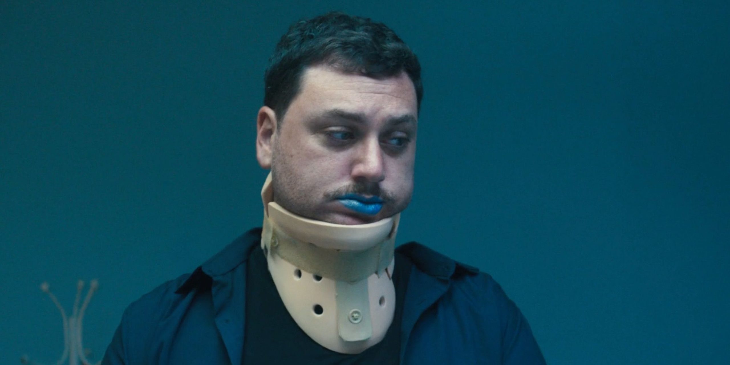 La mayoría de las personas mueren los domingos revisión: la “comedia” oscura centrada en la muerte es demasiado lenta y apenas humorística