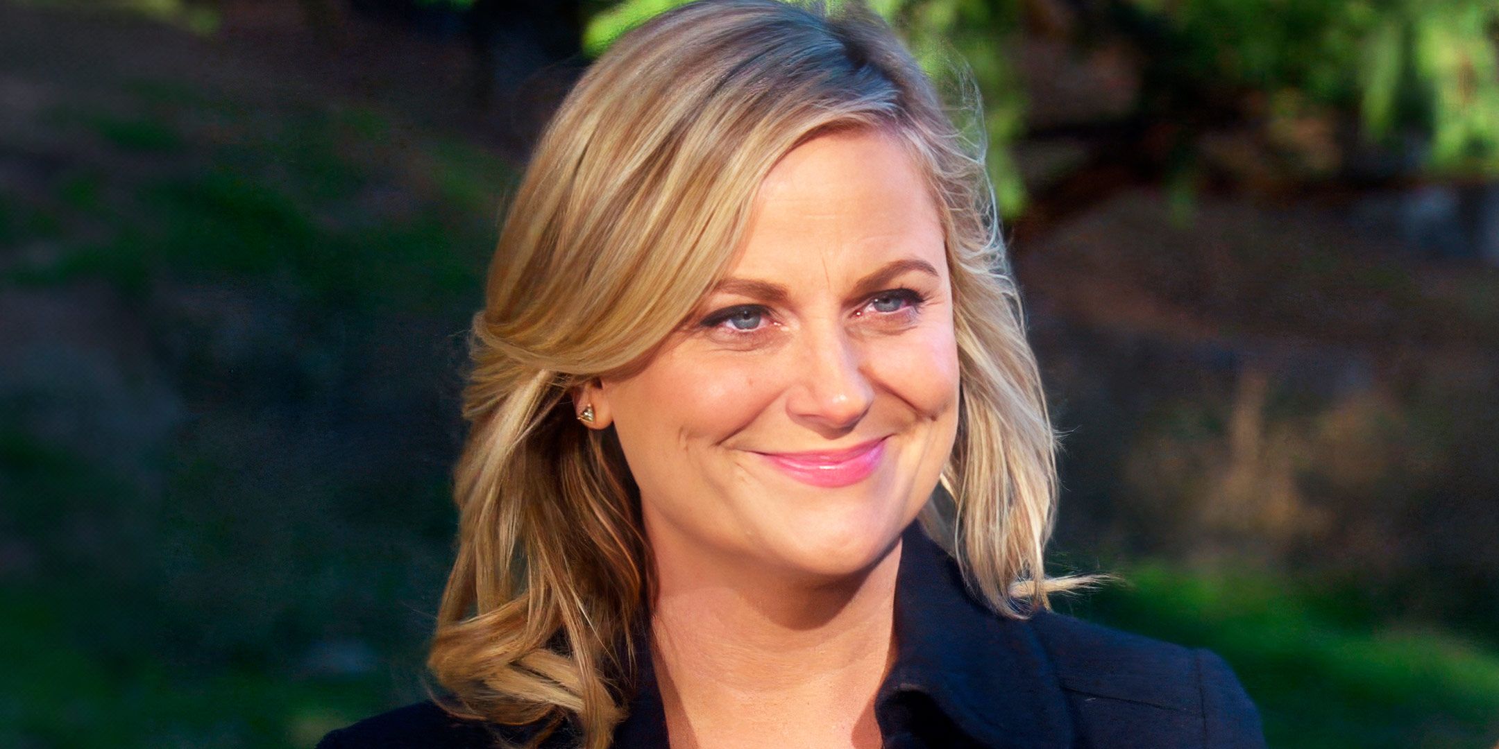 Amy Poehler para reunirse con Parks & Rec. Creador Mike Schur para la nueva serie de comedia que sigue una conspiración internacional
